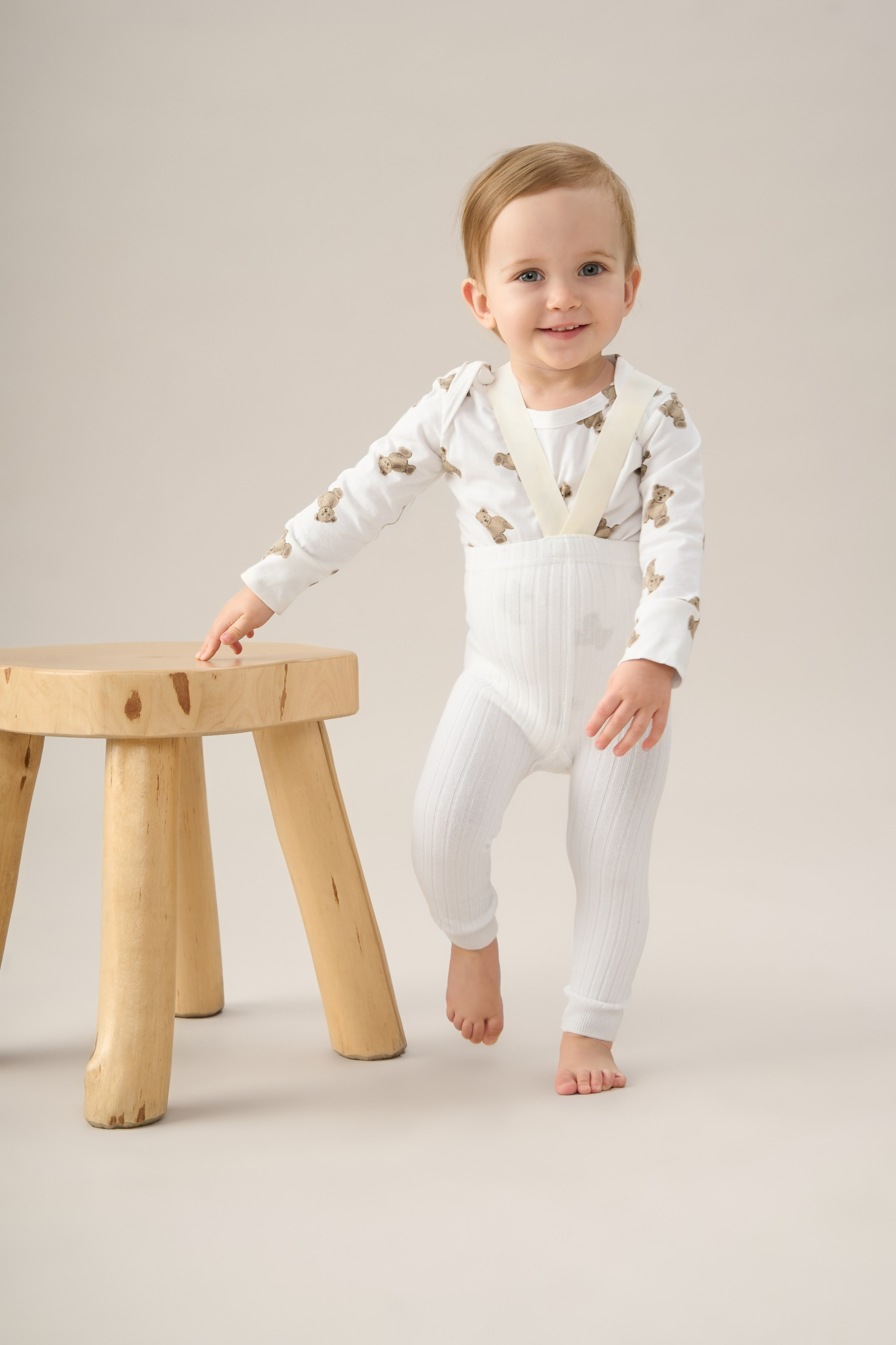 "Профессиональная детская фотосъемка для семейных портретов и воспоминаний""Высококачественная детская съемка новорожденных и малышей в студии""Рекламная детская фотосъемка для альбомов и подарков""Студийная детская съемка с креативными декорациями и позами""Коммерческая детская фотосъемка для маркетинга детских товаров""Фотография детской съемки с акцентом на эмоции и улыбки""Семейная детская съемка для портфолио и социальных сетей""Профессиональная детская фотосъемка с мягким освещением""Рекламные фото детской съемки для сайтов и брошюр""Высокоточная детская съемка для воспоминаний и презентаций""Детская фотосъемка высокого разрешения для семейных альбомов""Коммерческая детская съемка с фокусом на радость и развитие""Студийная фотосъемка детской съемки для брендов и маркетинга""Фотографии детской съемки для подарков и увеличения клиентов""Профессиональная детская съемка для каталогов и семейных историй" "Профессиональная каталожная фотосъемка товаров для e-commerce и интернет-магазинов""Высококачественная каталожная съемка одежды и аксессуаров с белым фоном""Рекламная каталожная фотосъемка для маркетинга продуктов и брендов""Студийная каталожная съемка с детальной проработкой текстур и материалов""Коммерческая каталожная фотосъемка для каталогов и онлайн-платформ""Фотография каталожной съемки с акцентом на дизайн и презентацию товаров""Предметная каталожная съемка для увеличения продаж в e-commerce""Профессиональная каталожная фотосъемка с использованием студийного освещения""Рекламные фото каталожной съемки для сайтов и социальных сетей""Высокоточная каталожная съемка товаров для презентаций и брошюр""Каталожная фотосъемка высокого разрешения для онлайн-магазинов""Коммерческая каталожная съемка с фокусом на качество и детализацию""Студийная каталожная фотосъемка для брендов и ритейла""Фотографии каталожной съемки для маркетинговых кампаний""Профессиональная каталожная съемка для каталогов и увеличения конверсии"