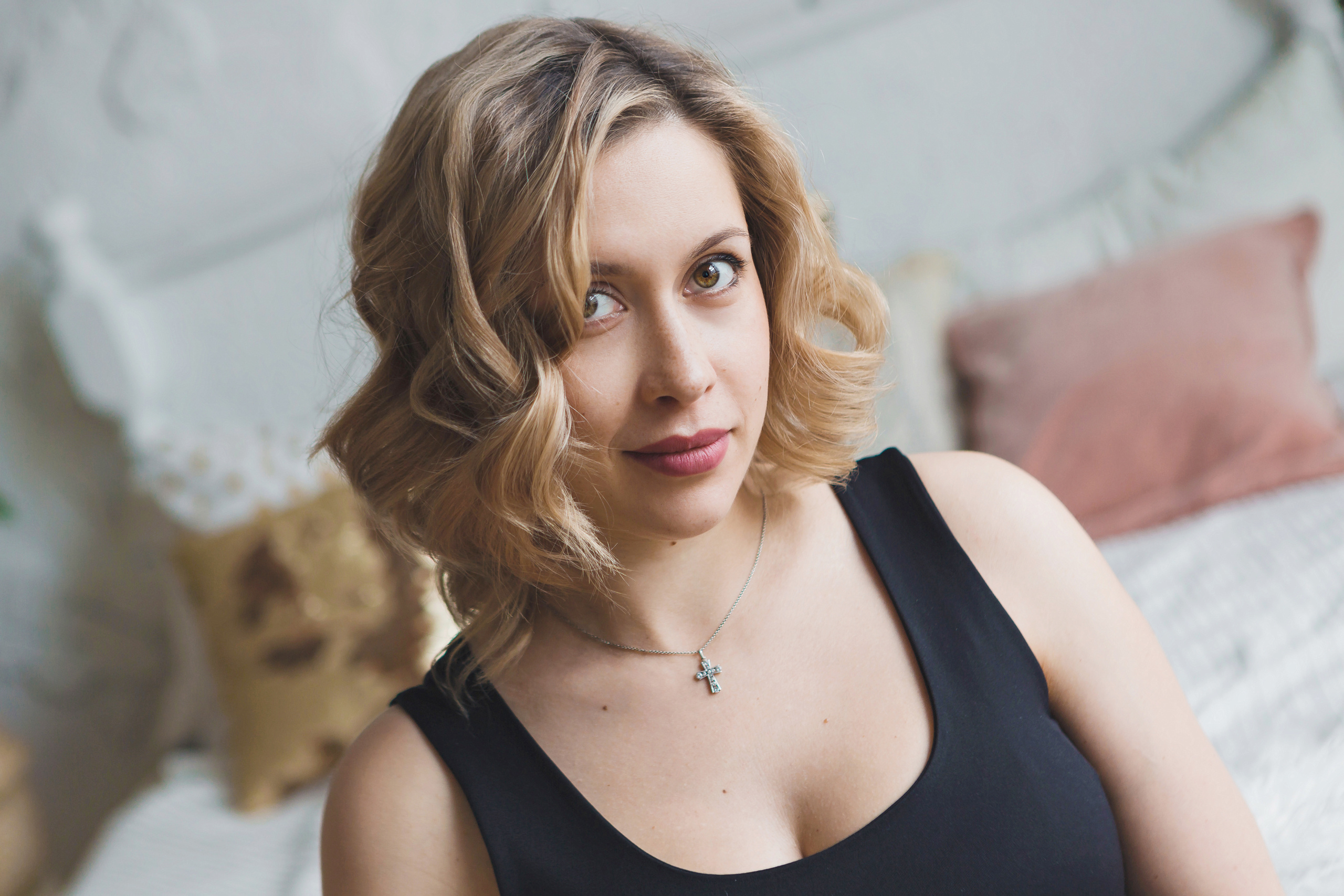 Фотосессия беременности в студии Екатеринбург. Фотограф Виктория Темирова Екатеринбург