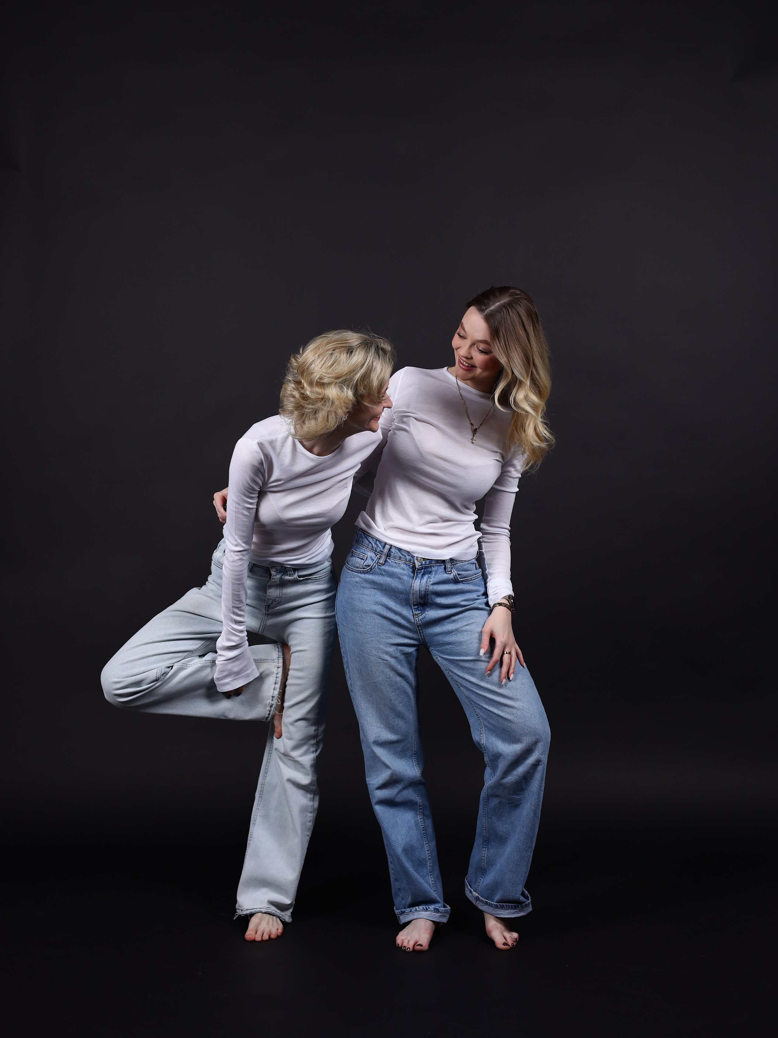 Дарья и Анна. Фотостудия без фотографа Чехов. Первая студия автопортрета в Чехове