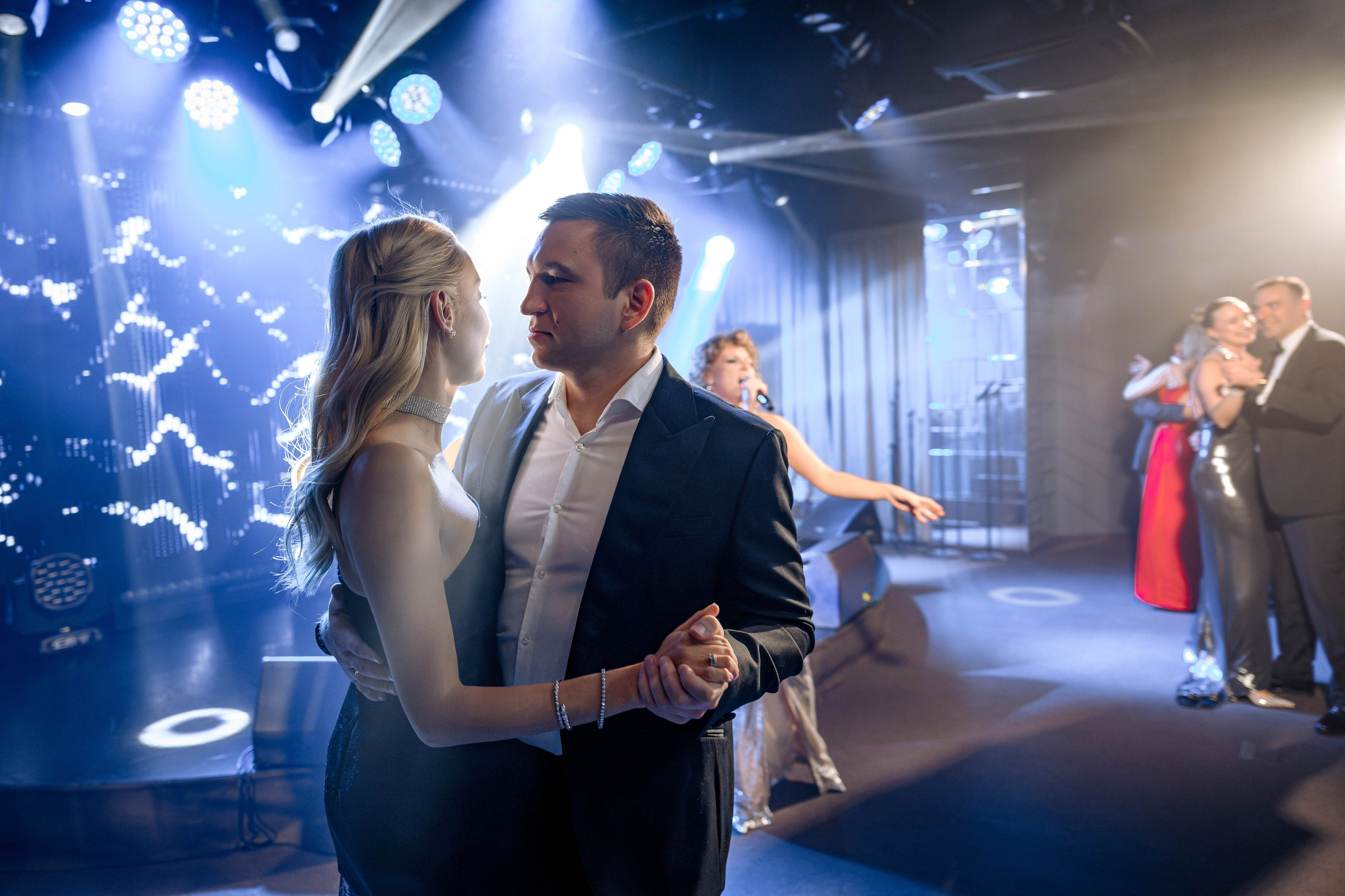 Happy Birthday. Максим Комаров — Профессиональный фотограф