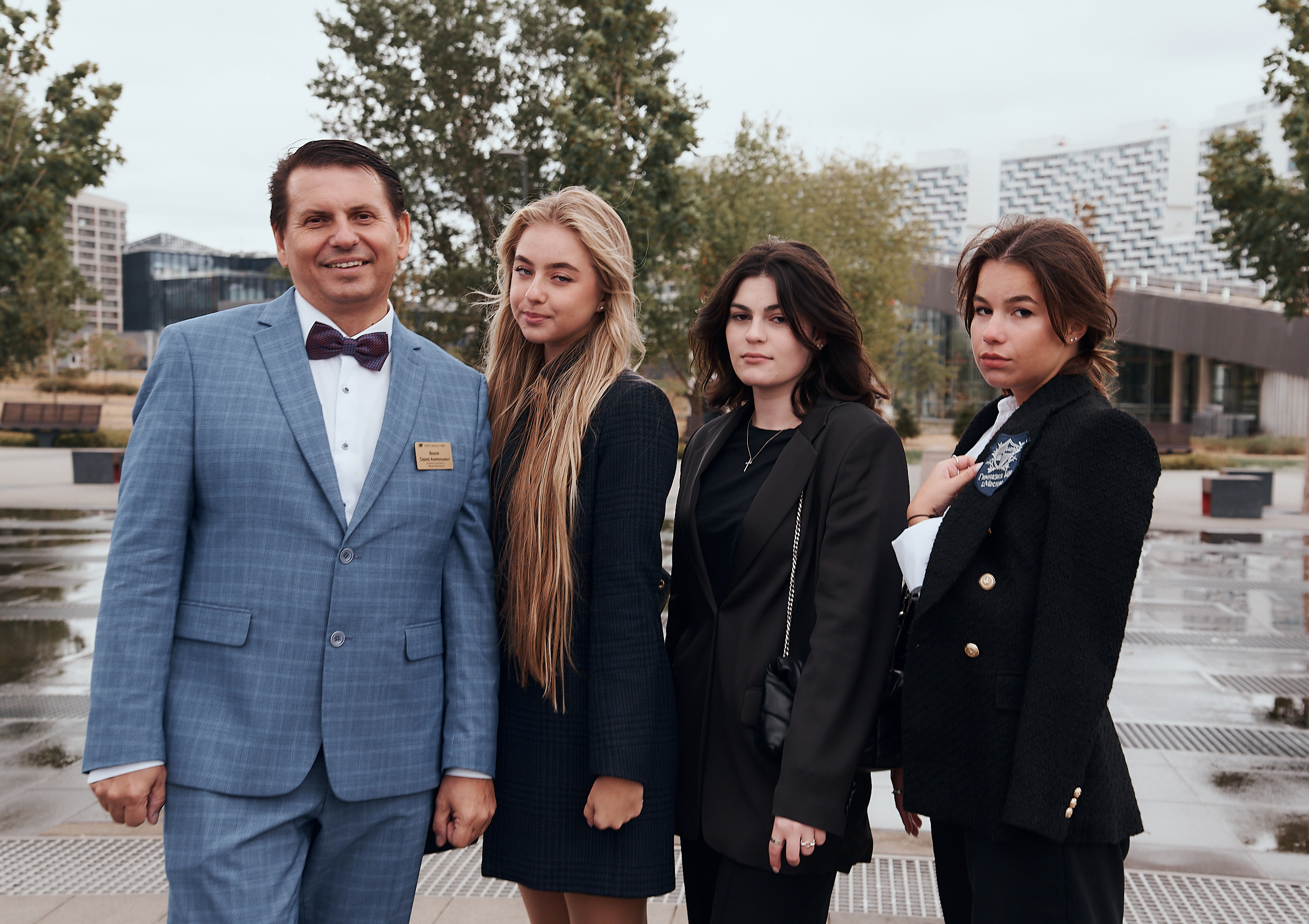 ШКОЛЬНАЯ ЛИНЕЙКА. Фотограф Москва Софа Ревчук