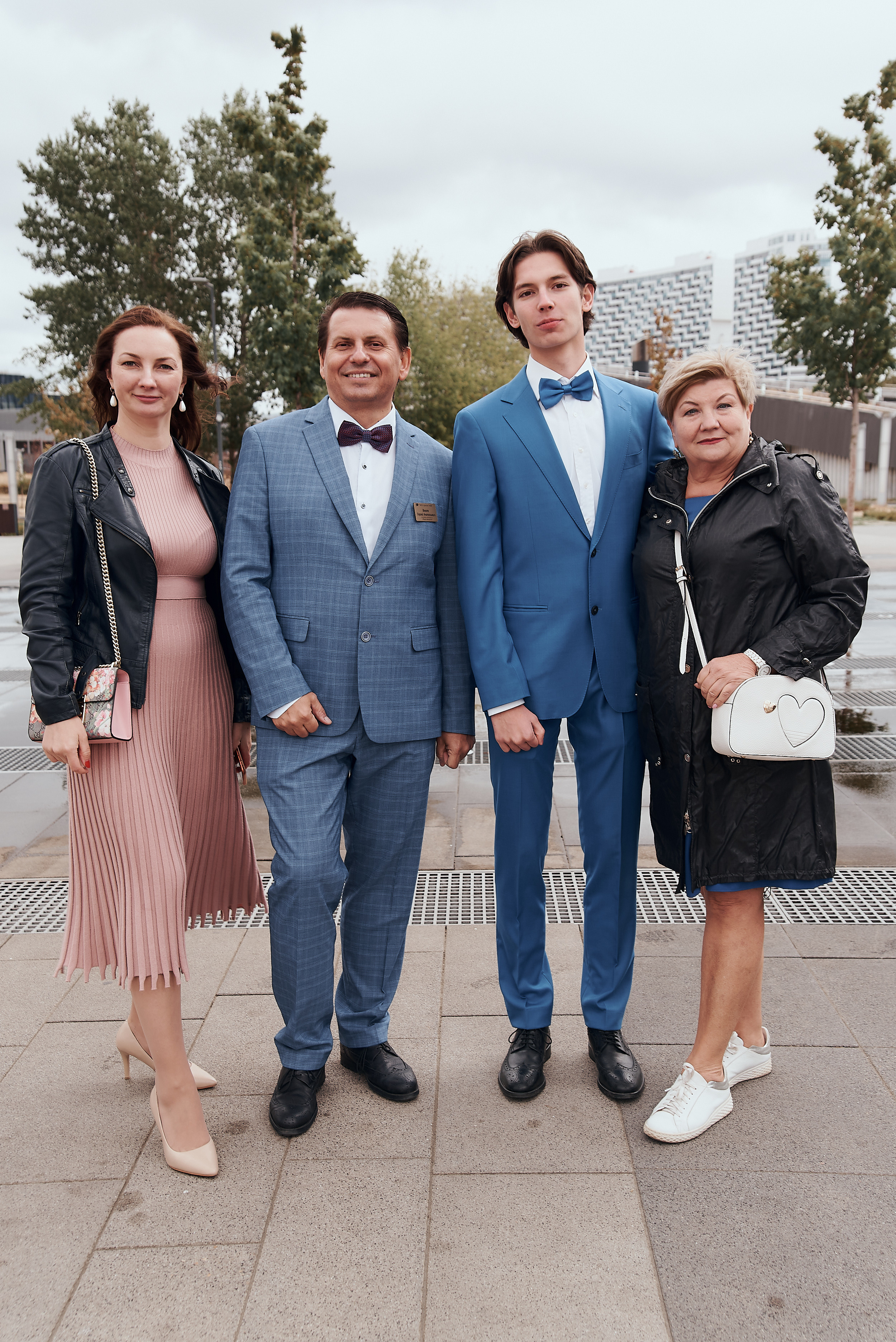 ШКОЛЬНАЯ ЛИНЕЙКА. Фотограф Москва Софа Ревчук