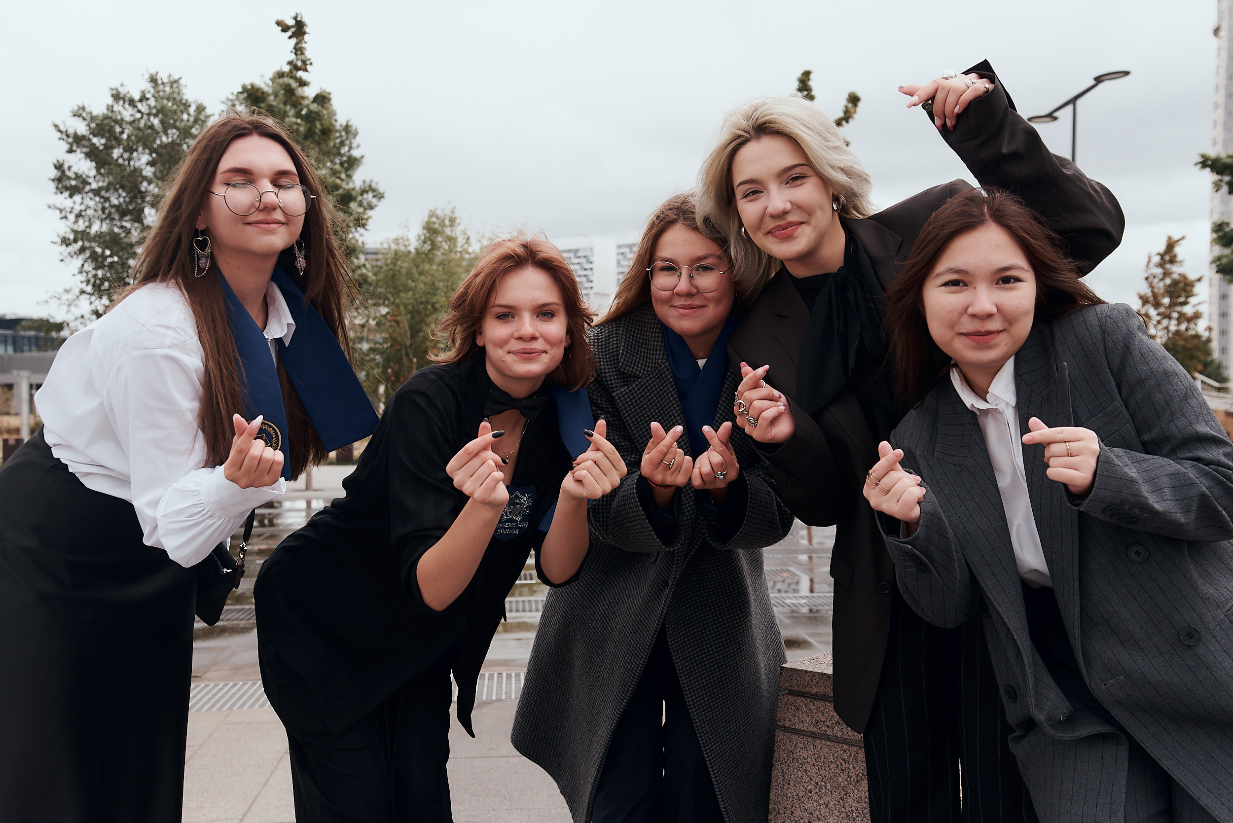 ШКОЛЬНАЯ ЛИНЕЙКА. Фотограф Москва Софа Ревчук