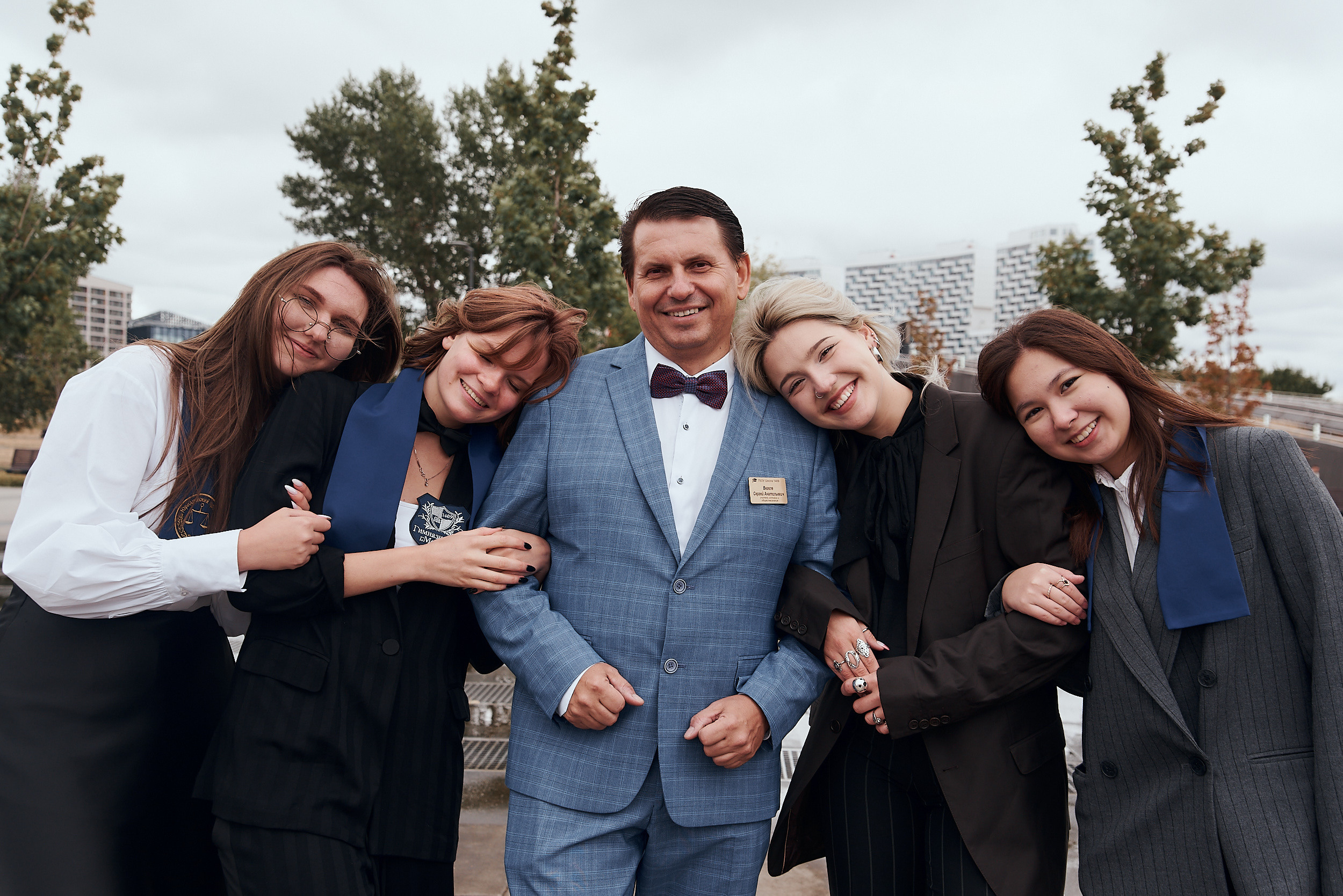 ШКОЛЬНАЯ ЛИНЕЙКА. Фотограф Москва Софа Ревчук