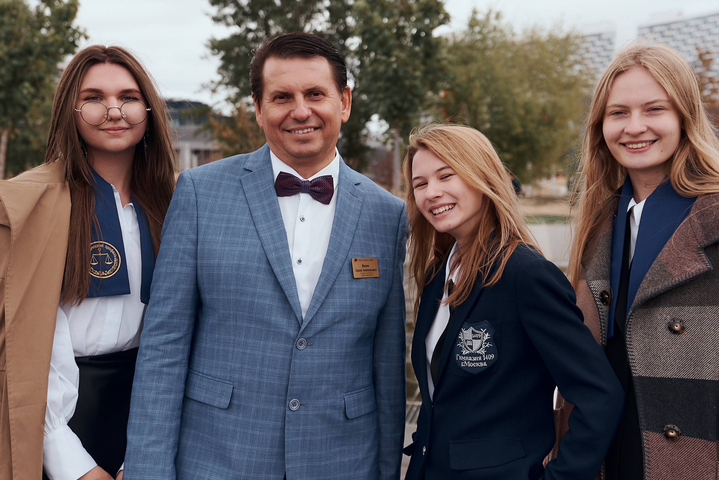 ШКОЛЬНАЯ ЛИНЕЙКА. Фотограф Москва Софа Ревчук