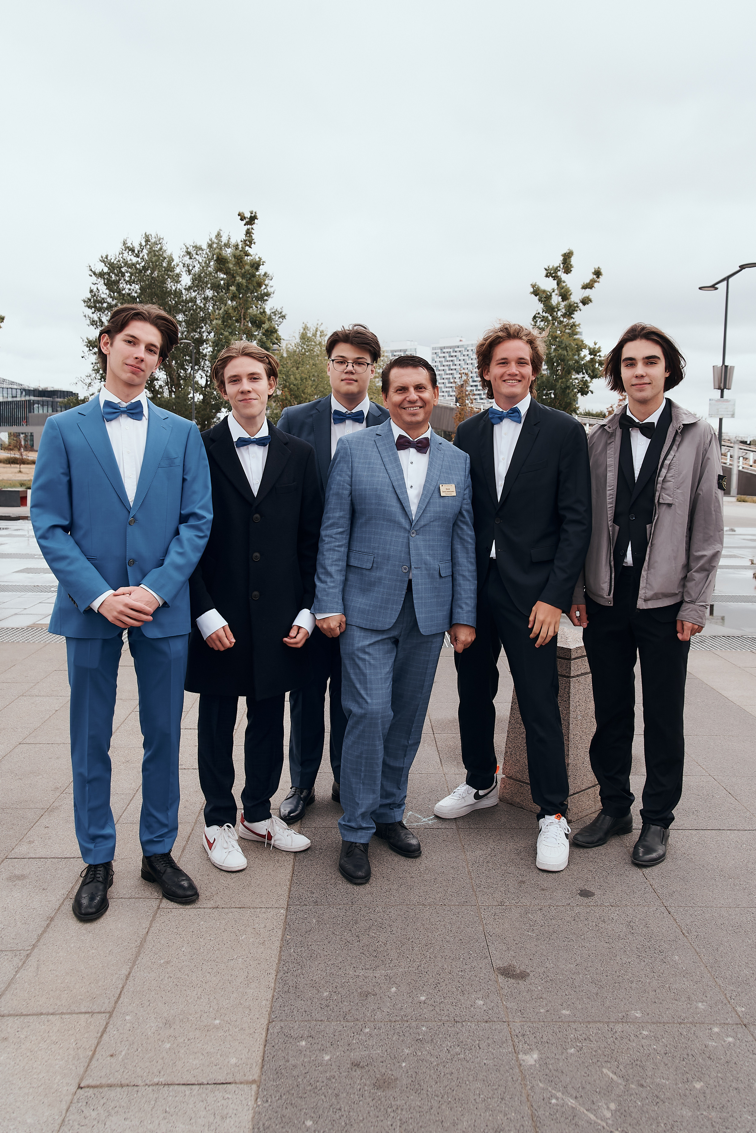 ШКОЛЬНАЯ ЛИНЕЙКА. Фотограф Москва Софа Ревчук