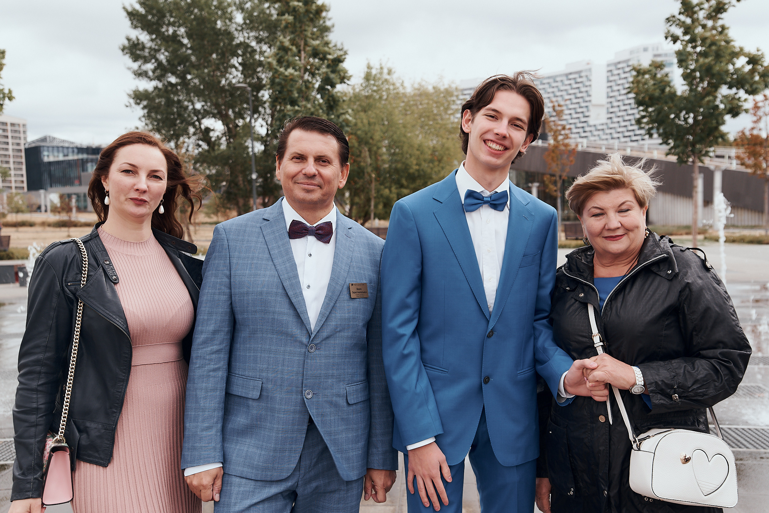 ШКОЛЬНАЯ ЛИНЕЙКА. Фотограф Москва Софа Ревчук