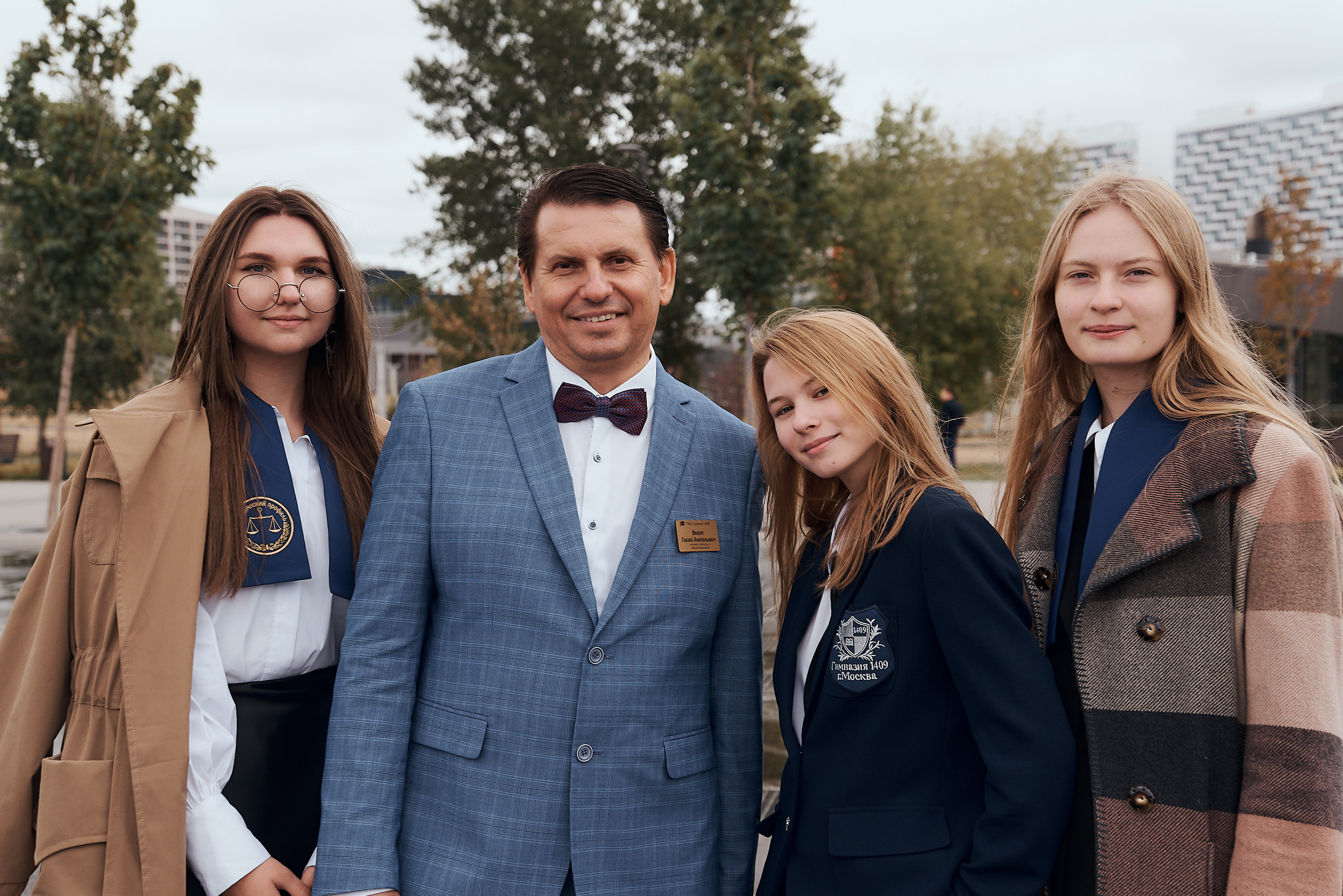 ШКОЛЬНАЯ ЛИНЕЙКА. Фотограф Москва Софа Ревчук