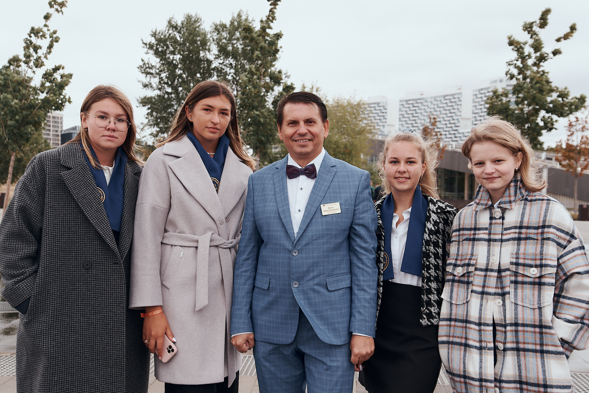 ШКОЛЬНАЯ ЛИНЕЙКА. Фотограф Москва Софа Ревчук