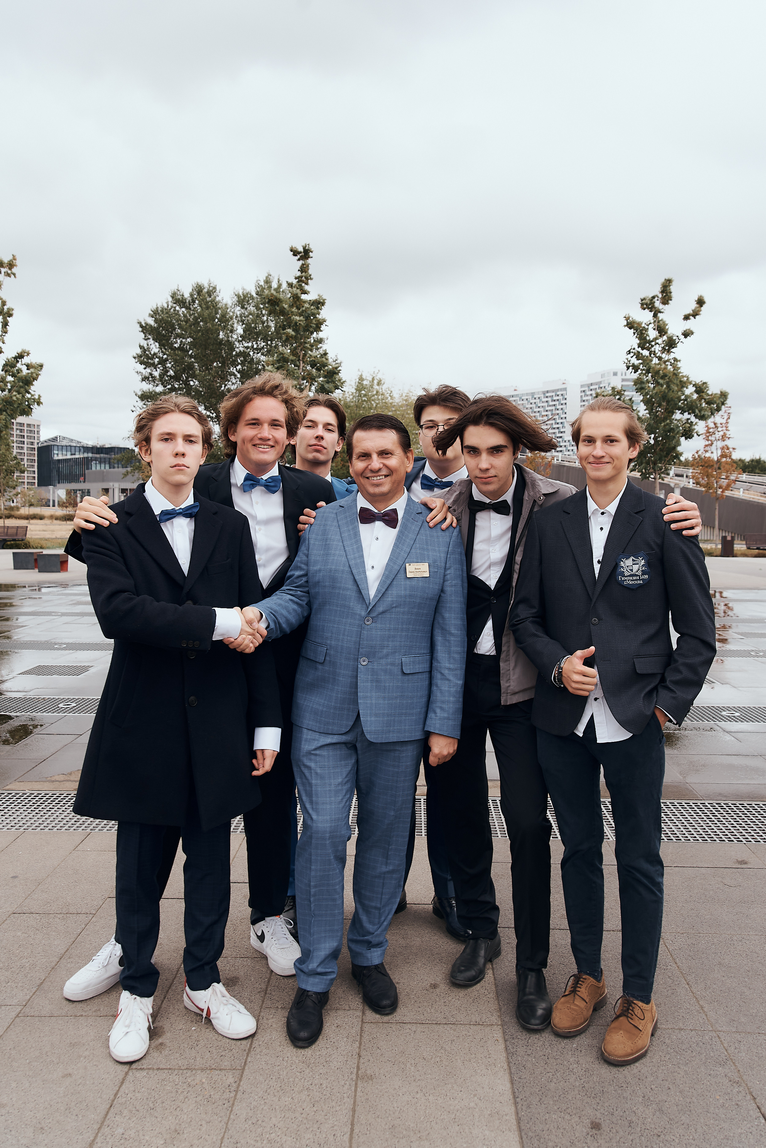 ШКОЛЬНАЯ ЛИНЕЙКА. Фотограф Москва Софа Ревчук