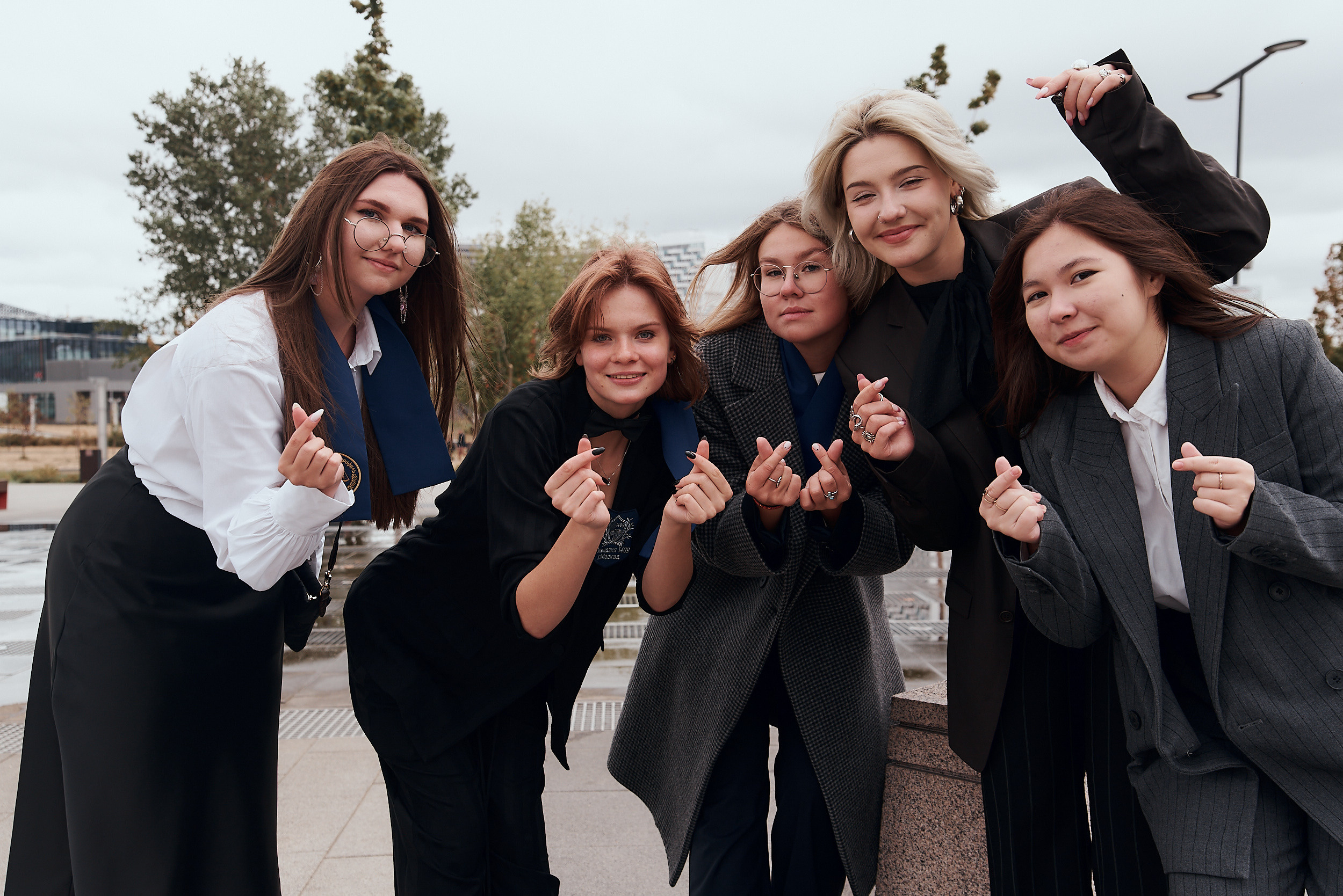 ШКОЛЬНАЯ ЛИНЕЙКА. Фотограф Москва Софа Ревчук