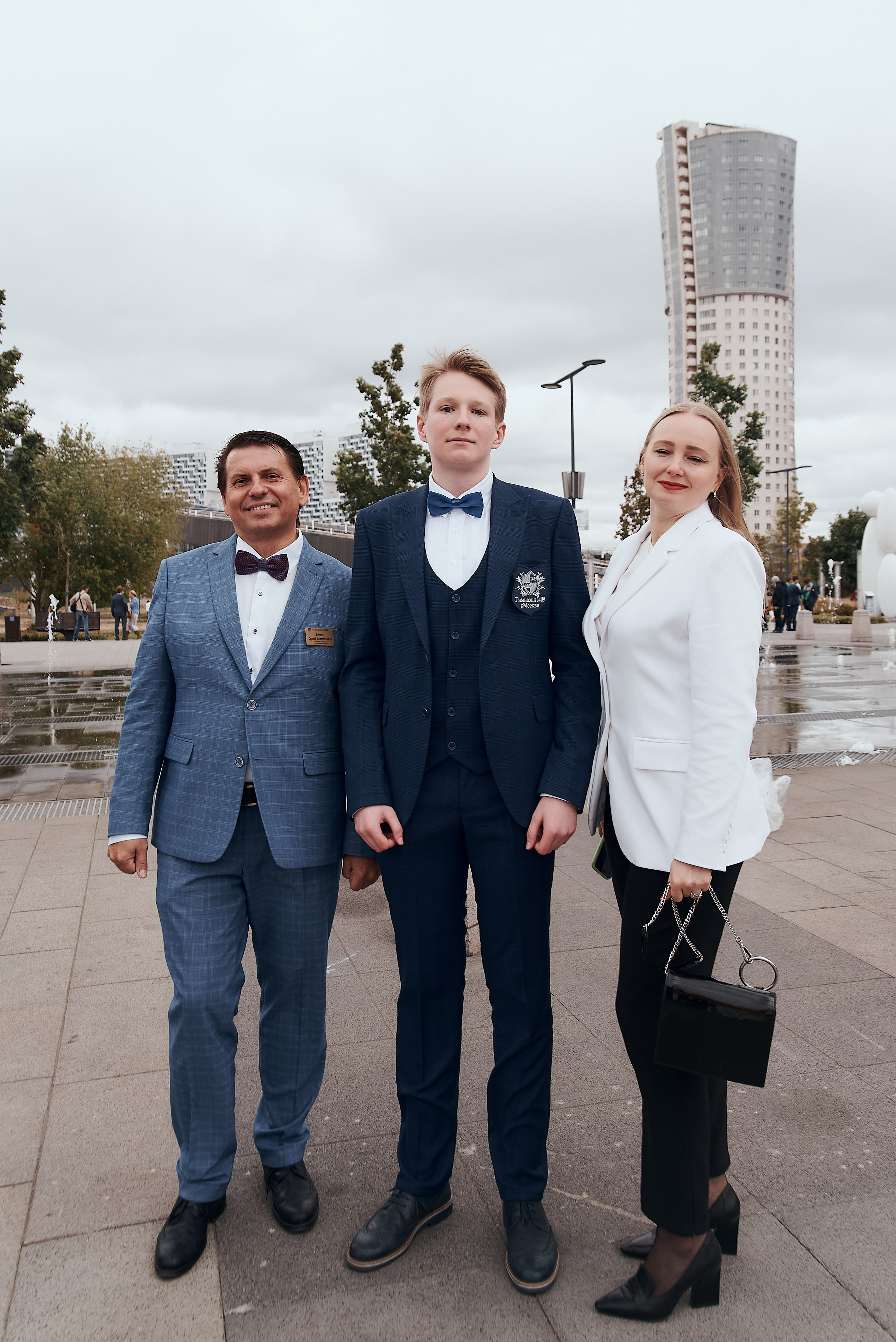 ШКОЛЬНАЯ ЛИНЕЙКА. Фотограф Москва Софа Ревчук