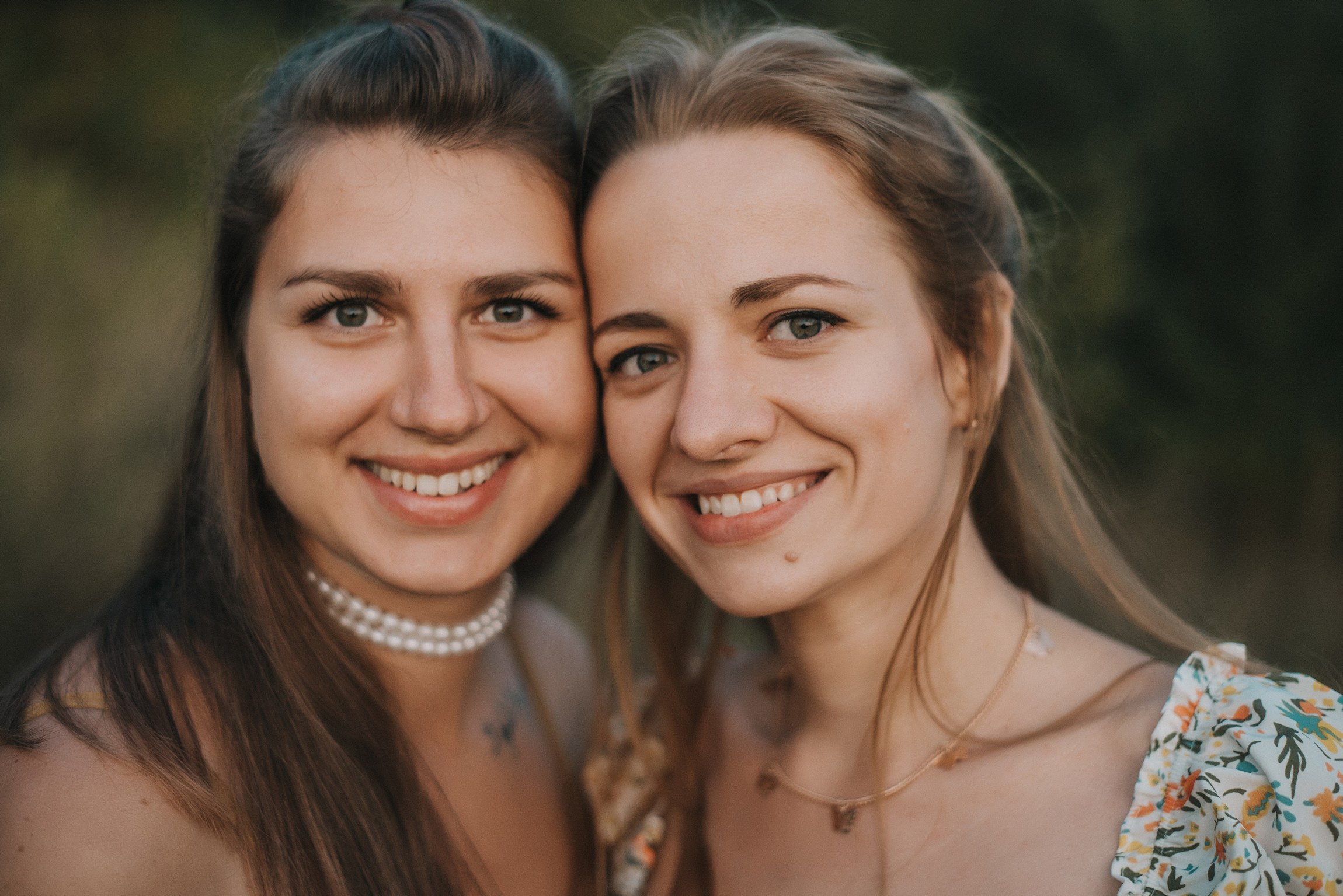 Сёстры. Фотограф новорожденных в стиле lifestyle в Воронеже Юлия Ключникова