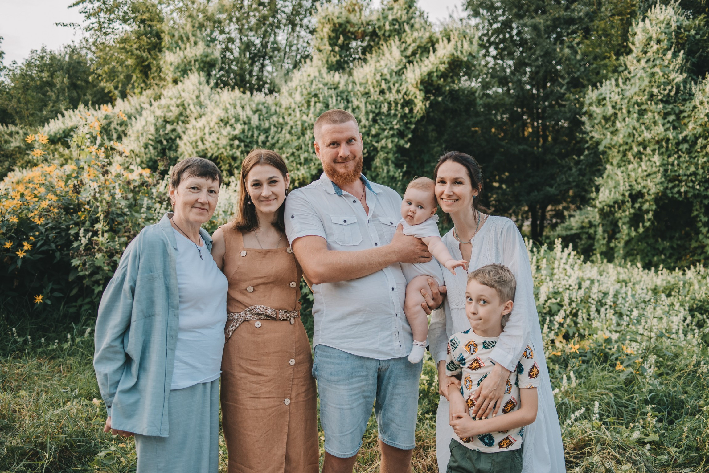 Большая семья на Динамо. Фотограф новорожденных в стиле lifestyle в Воронеже Юлия Ключникова