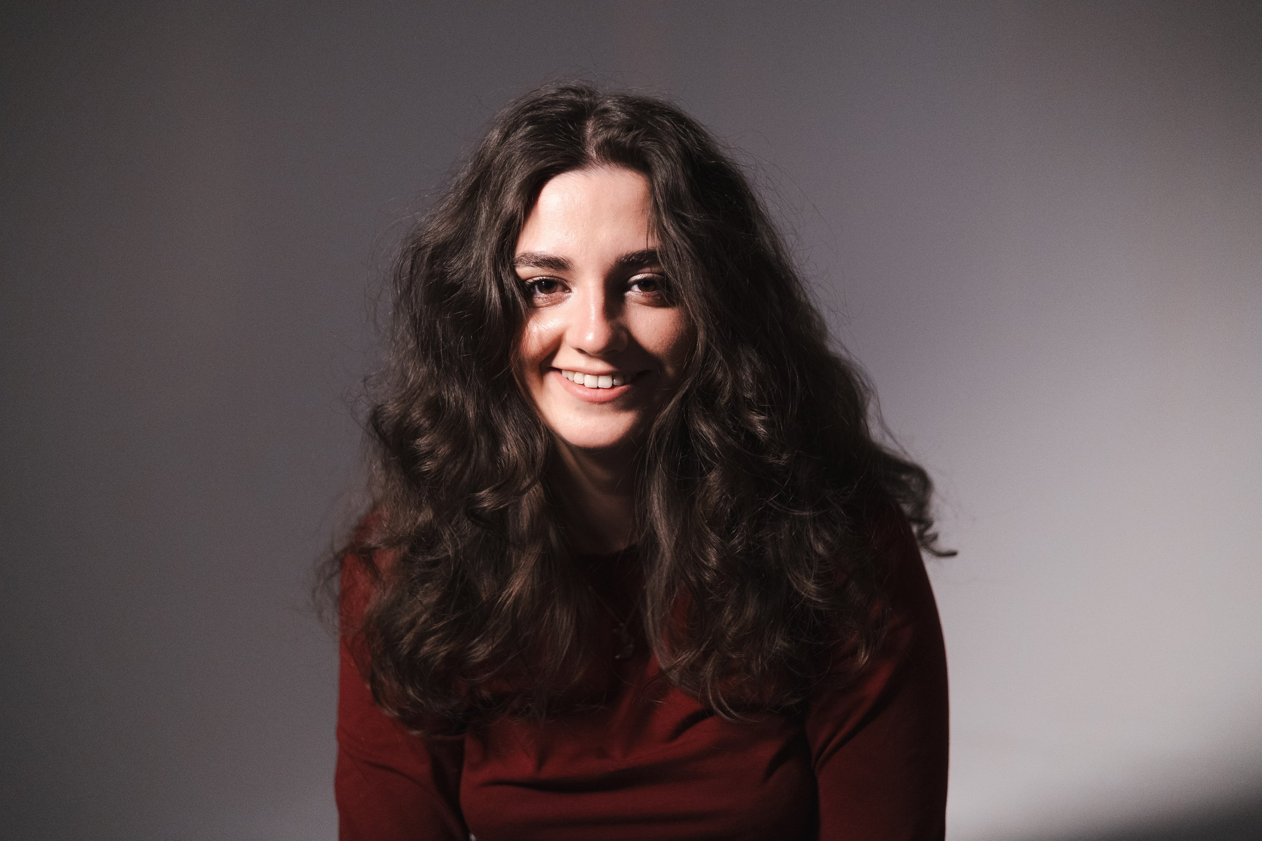 Марго. Фотограф Julia Milton | Портреты, съемки для маркетплейсов, лавстори, съёмка беременности в Санкт-Петербурге. Обучение фотографии в Спб очно