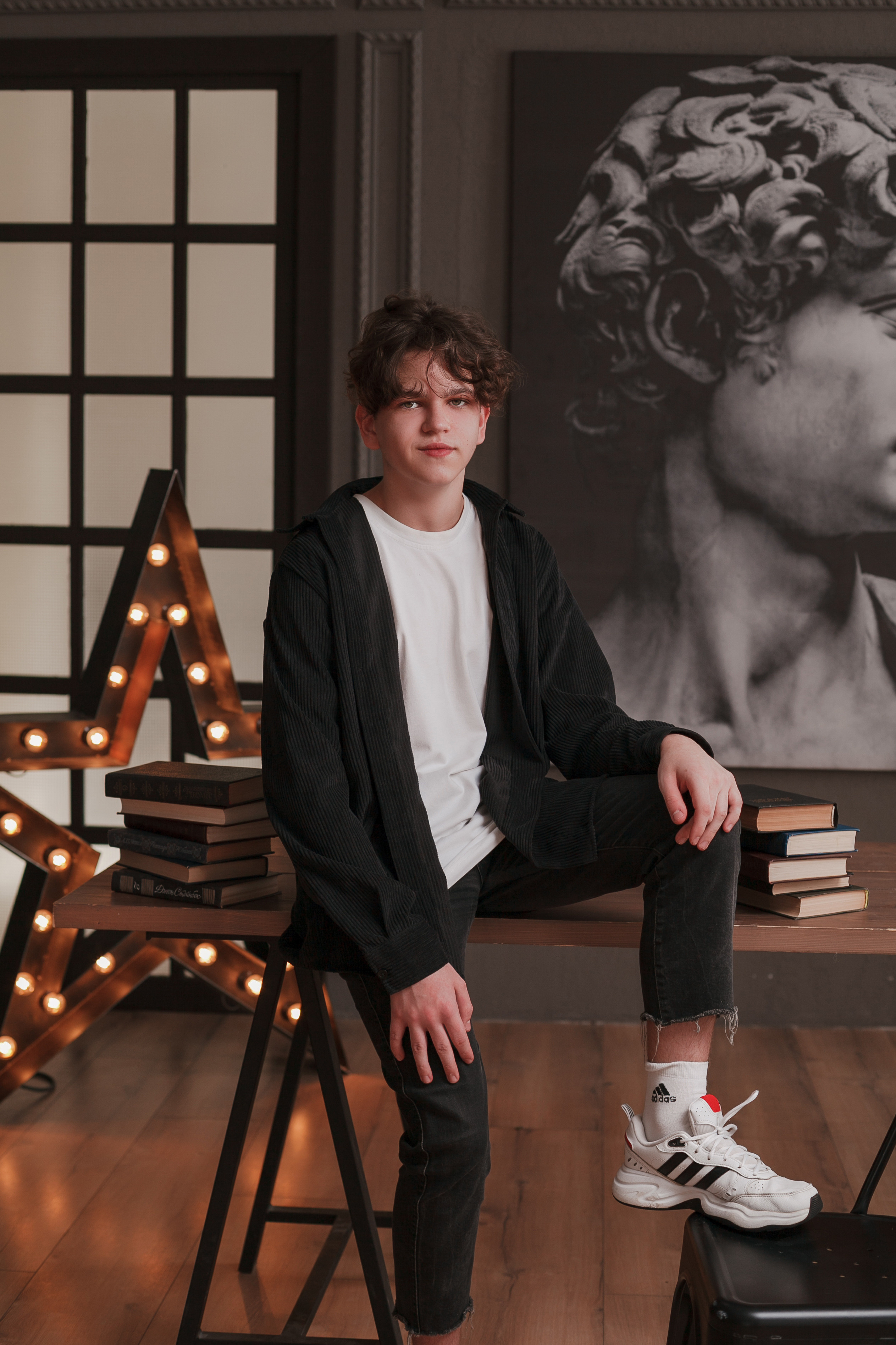 Фотосессия выпускников в студии. Ирина Коновалова школьный фотограф. Выпускные альбомы Ярославль