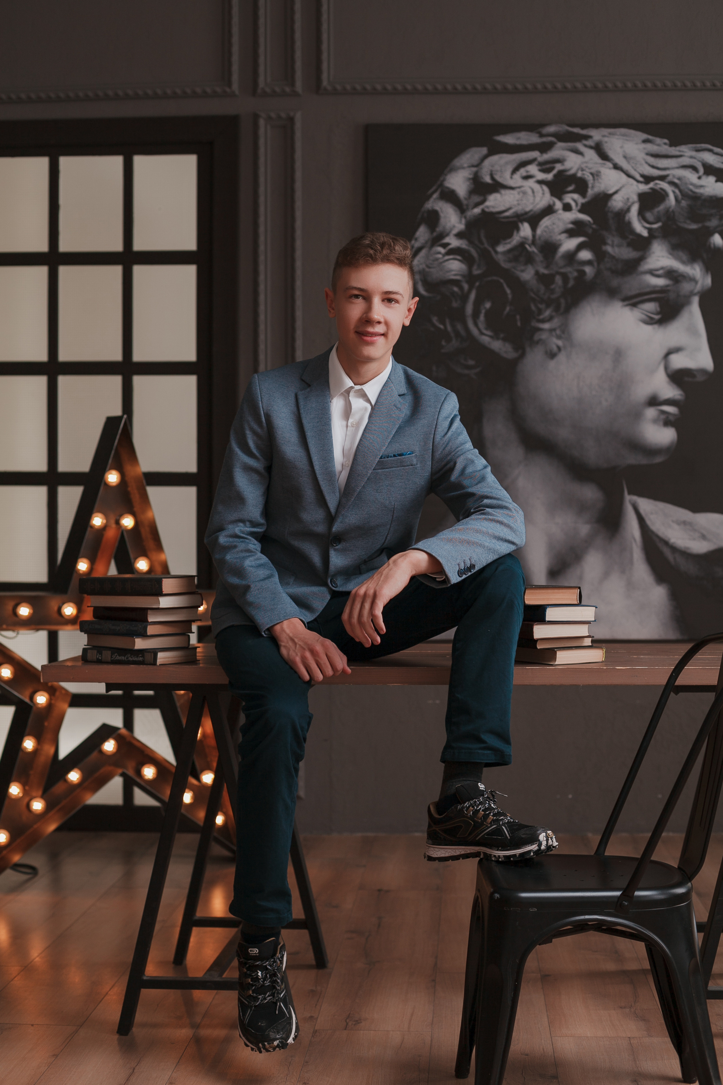 Фотосессия выпускников в студии. Ирина Коновалова школьный фотограф. Выпускные альбомы Ярославль