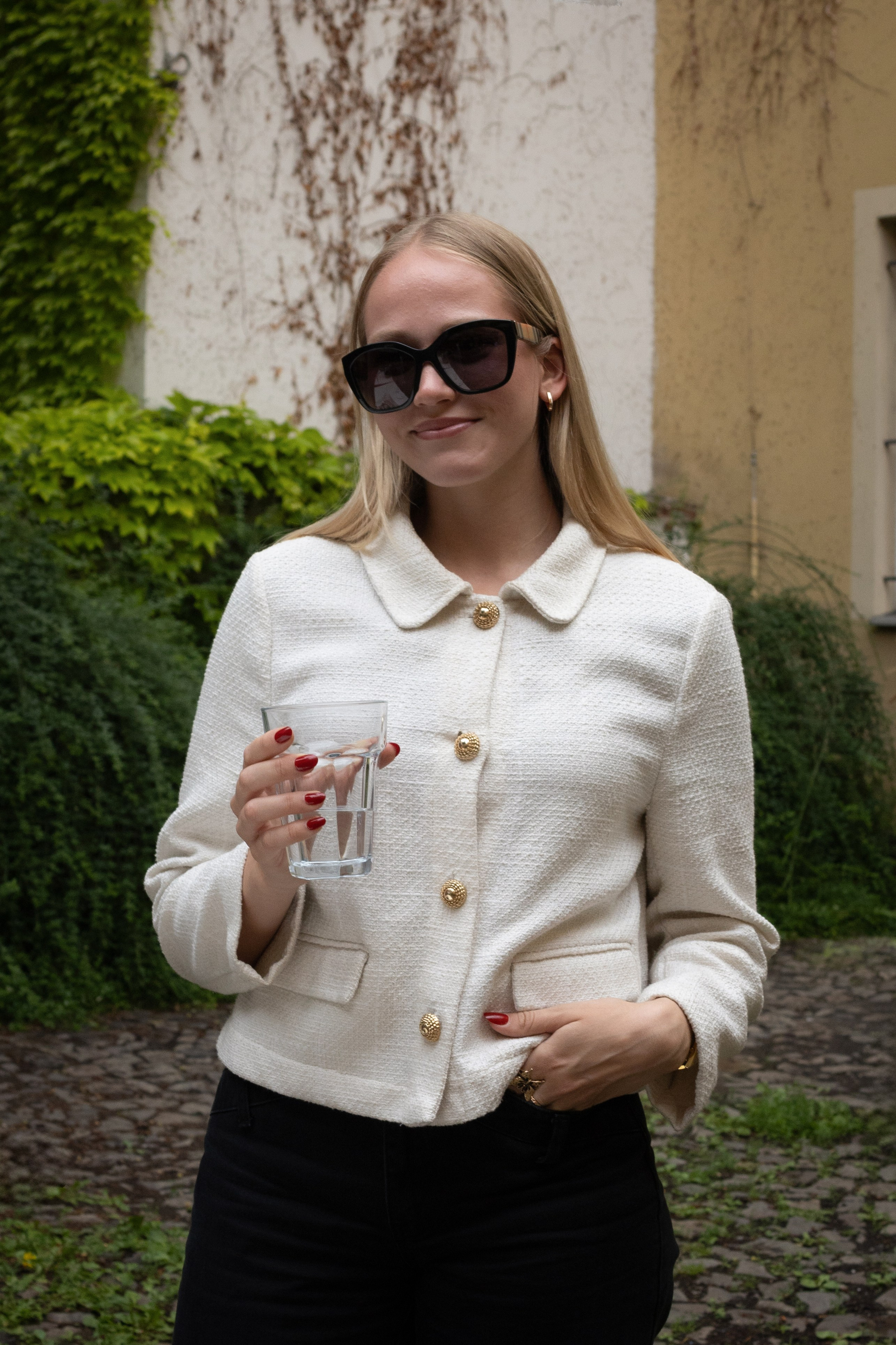 Prague, book presentation. Magic photos