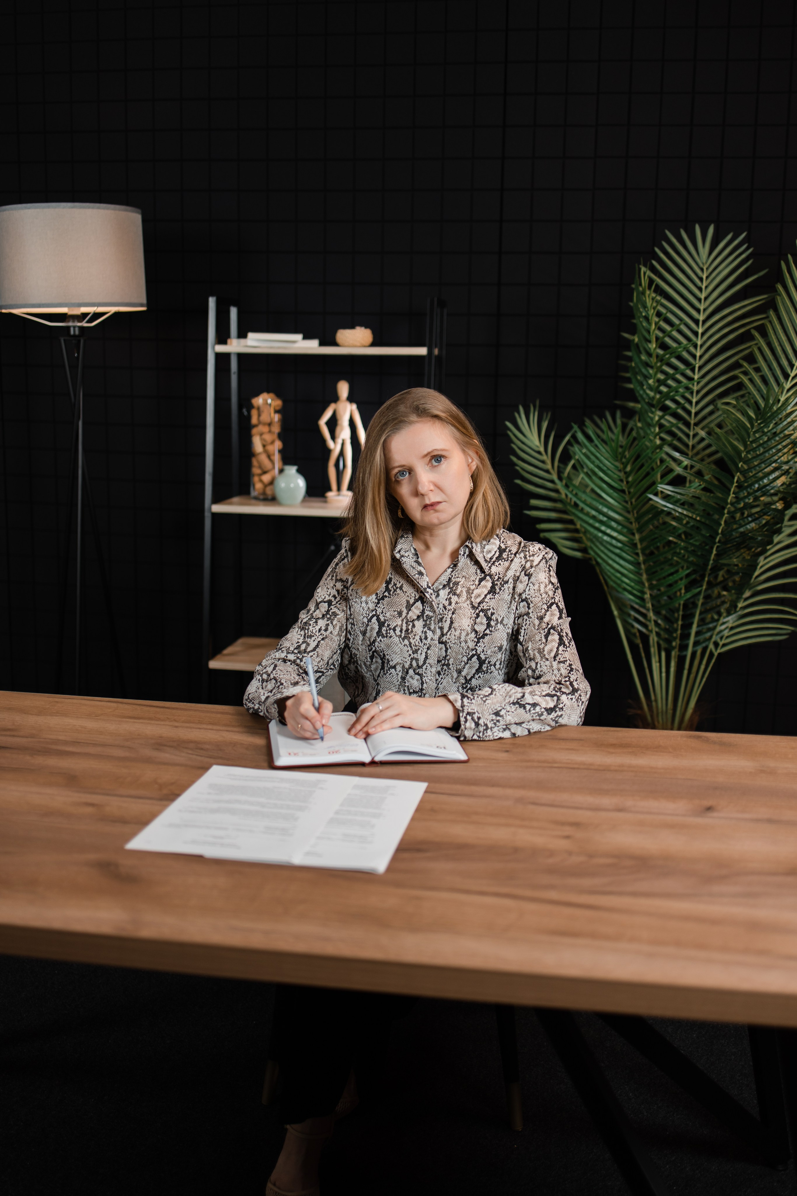 Set 2. Видеосъемка и фотосъемка свадеб. Фотограф и оператор на свадьбу. Видеосъемка подкастов, собственная видео-фотостудии. Предметная фотосъемка