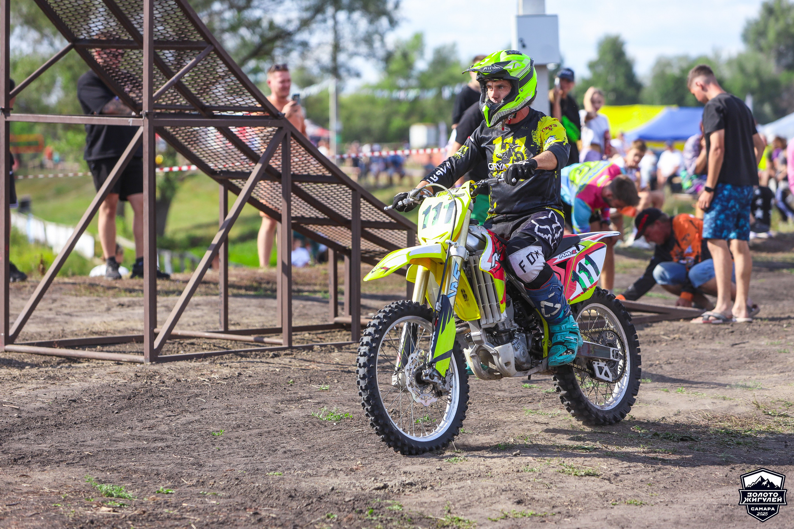 Шоу команды GRYAZNOV MOTO на Кубке России по гонкам с водными препятствиями на квадроциклах. Спортивный фотограф в Самаре