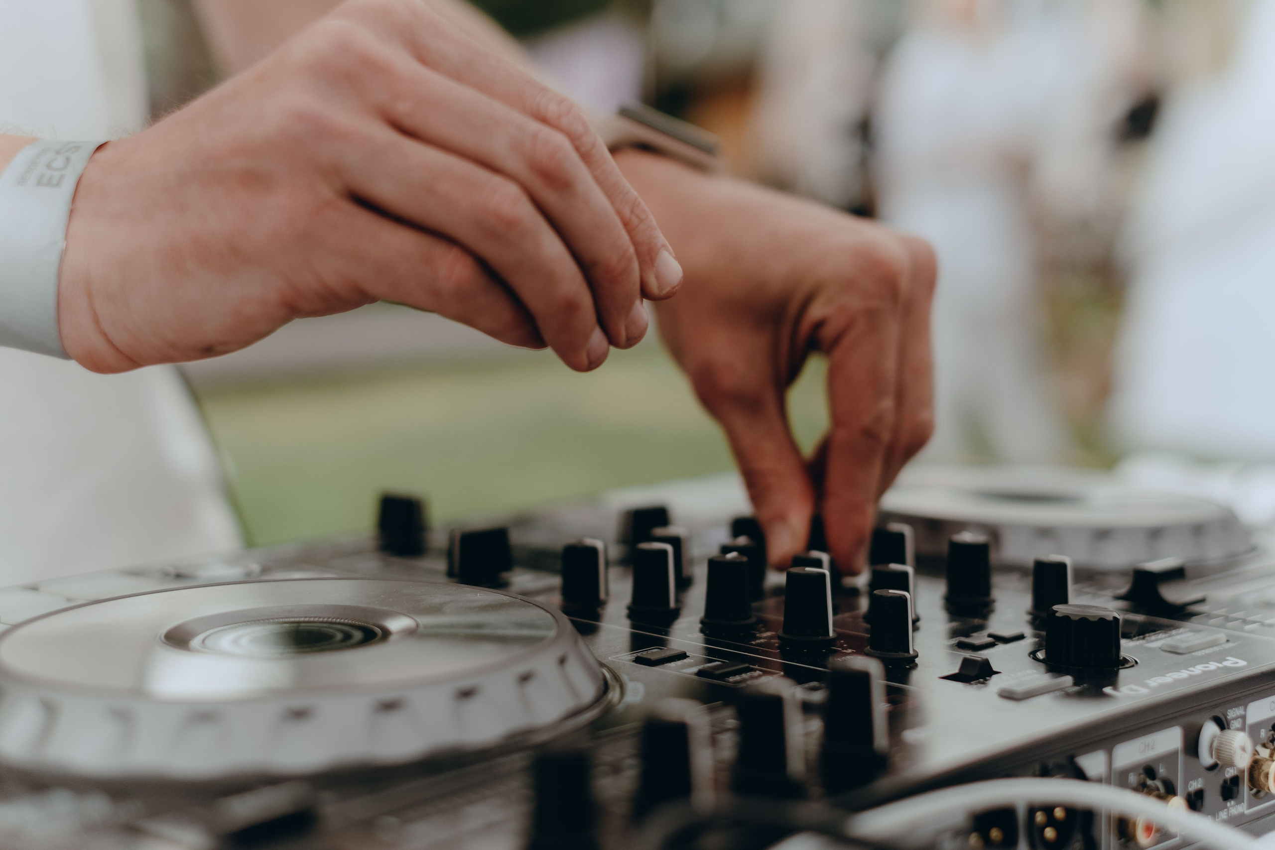 ECSTATIC WHITE 2025. Фотограф Аннё| Москва