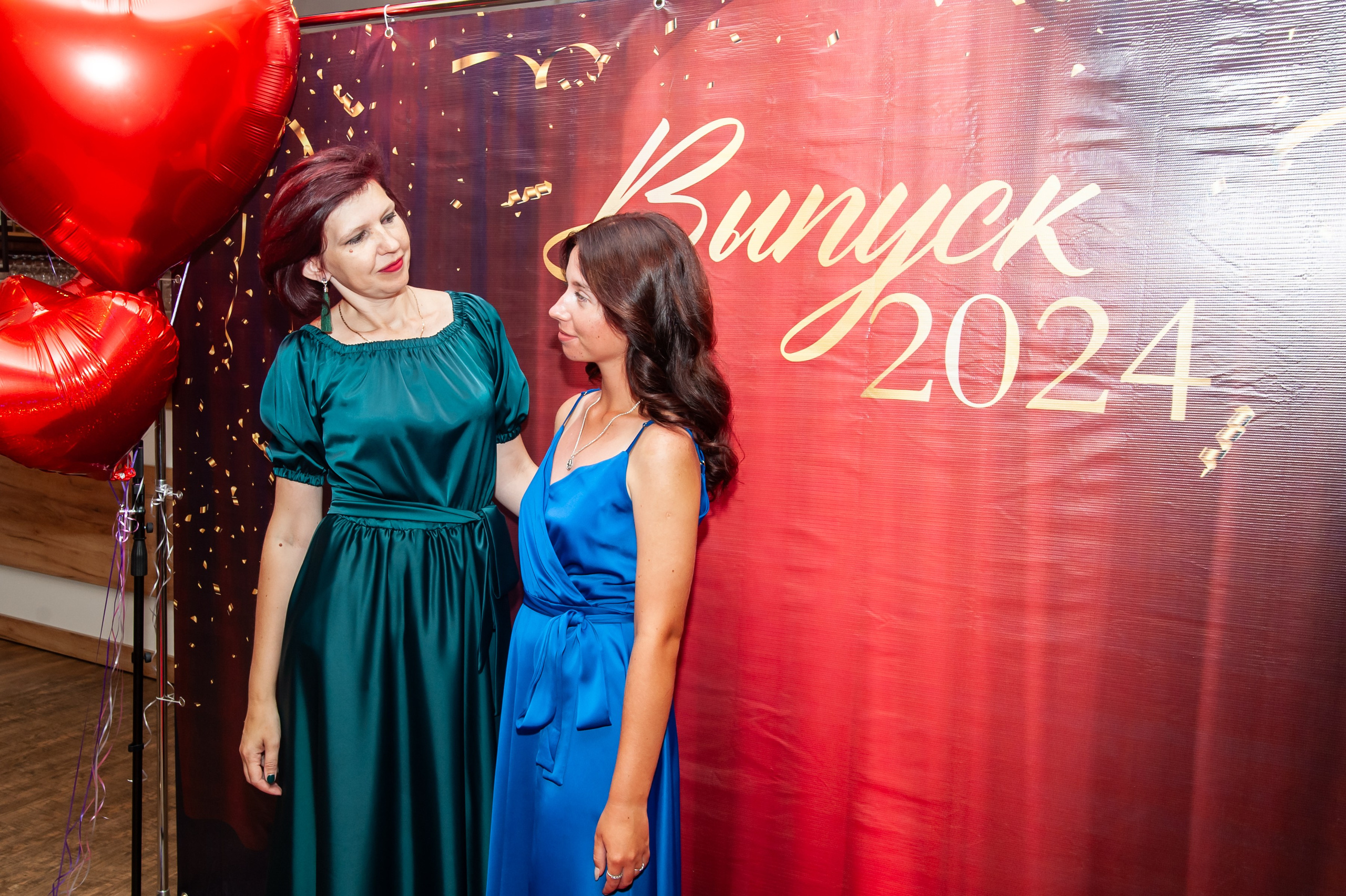 Выпускной МАОУ СОШ № 17 им. Эдуарда Есаяна. Свадебный и семейный фотограф Денис Лукьянов в Краснодаре, Краснодарском крае и Республике Крым