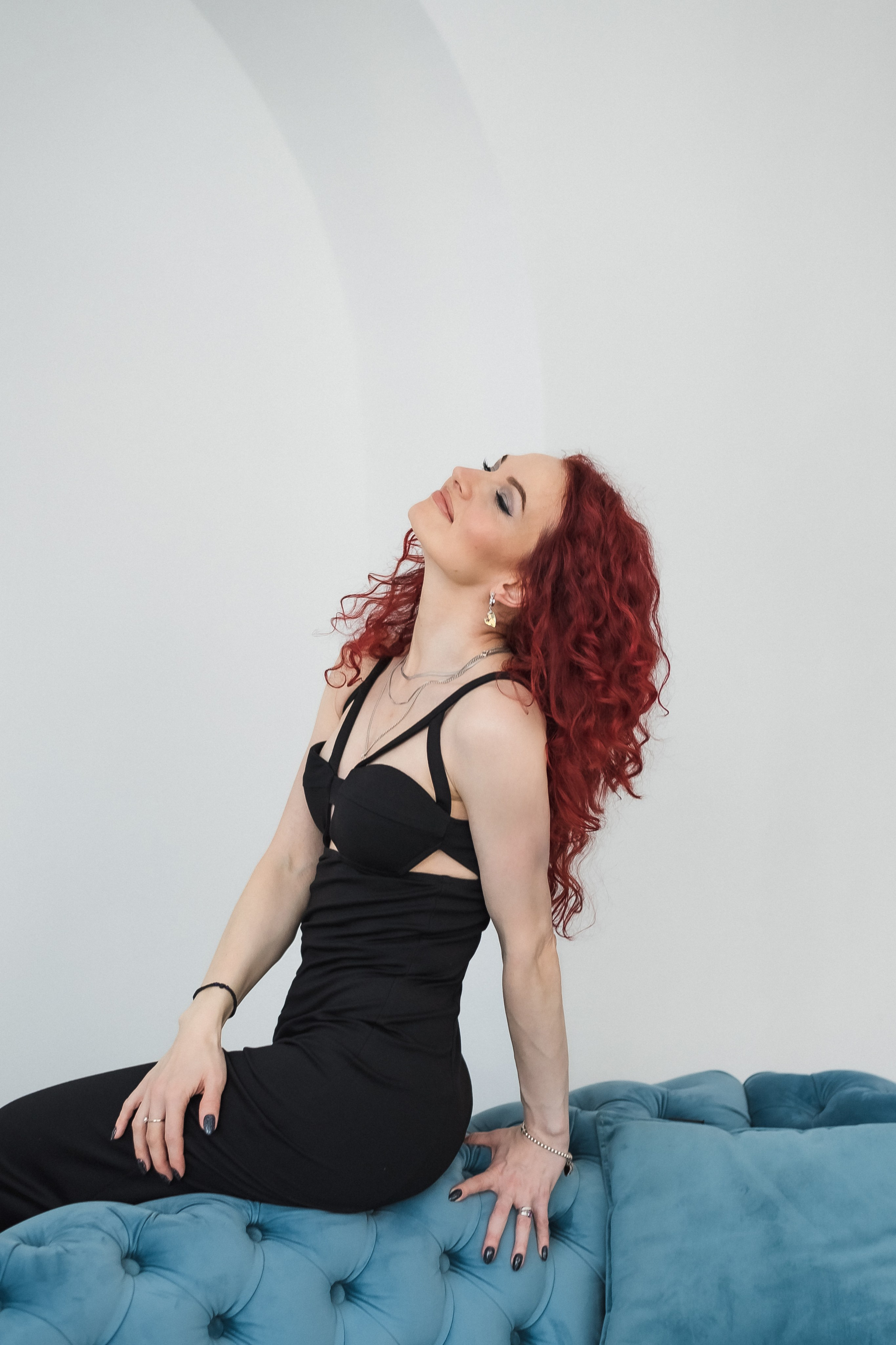 В светлом зале Парфе. КОНТЕНТ |БРЕНД фотограф Санкт-Петербург — Жанна Олтаржевская