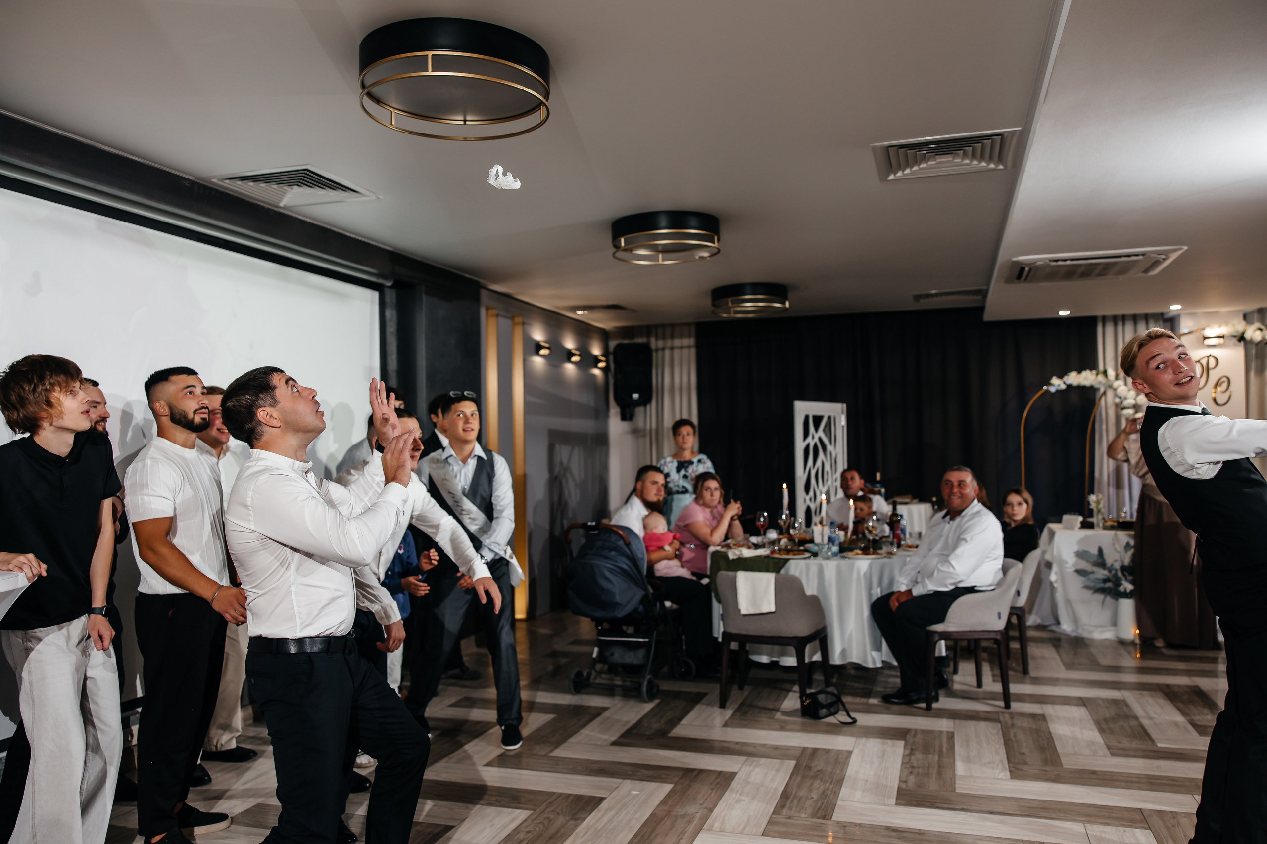 Анонс свадьбы для Ольги и Романа. Свадебный фотограф в Крыму и Севастополе Ольга Баскакова