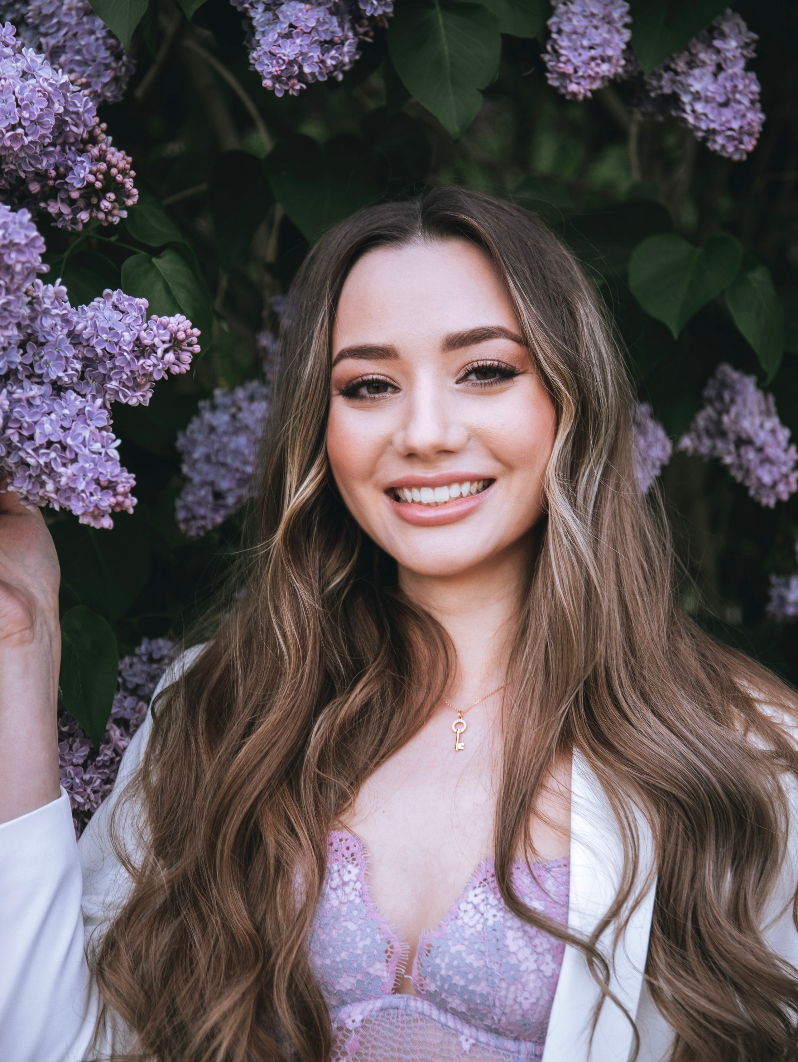 Цветение сирени на ВДНХ. Свадебный и семейный фотограф в Москве Мила Широких