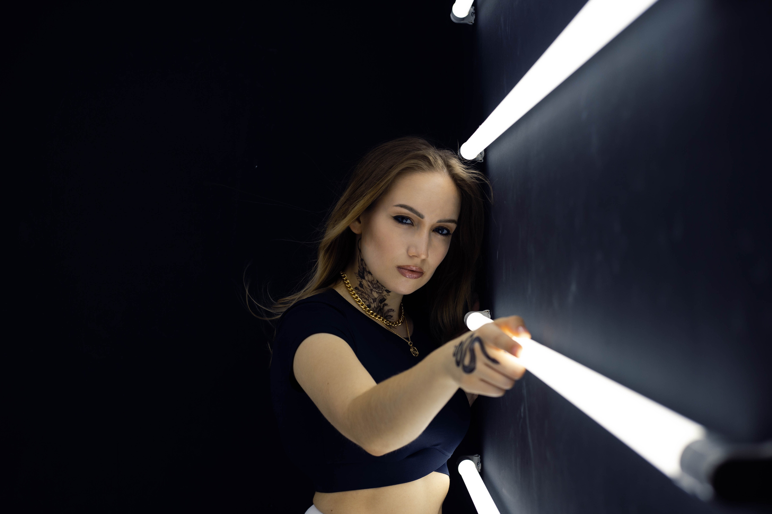 NEON | LIZA. Фотограф Абакумова Анастасия