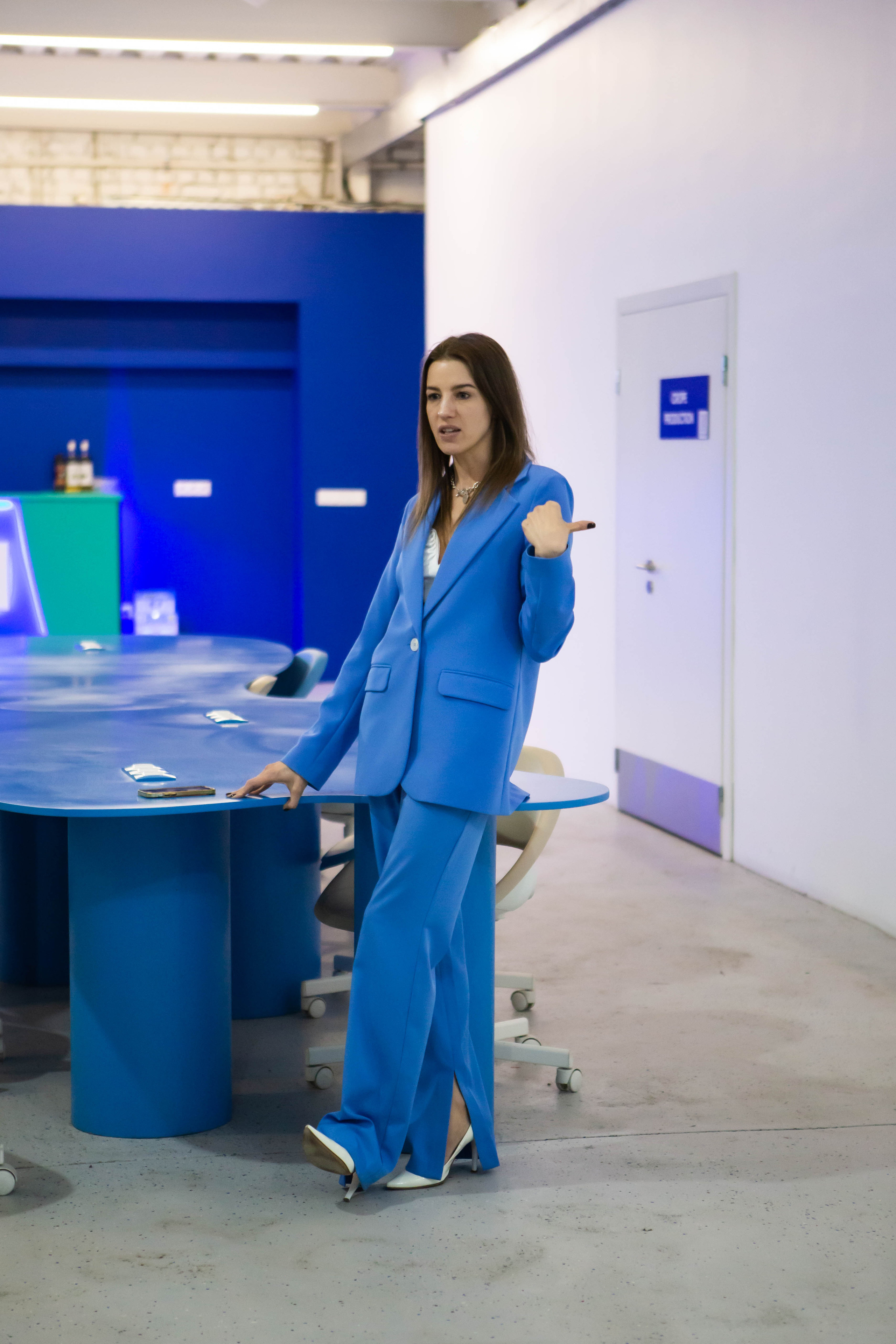 NEON | MATES CLUB NETWORKING. Фотограф Абакумова Анастасия