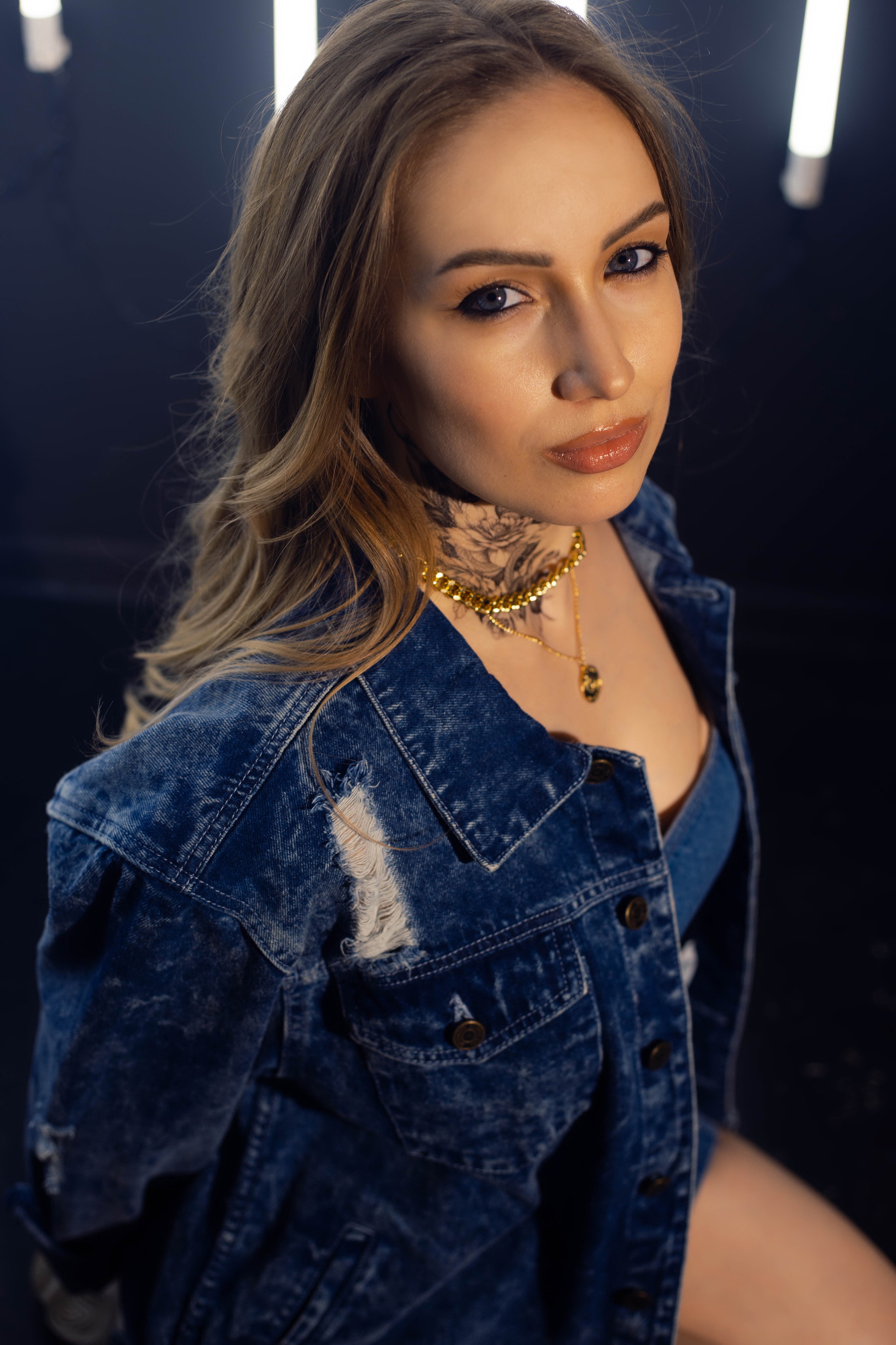 NEON | LIZA. Фотограф Абакумова Анастасия