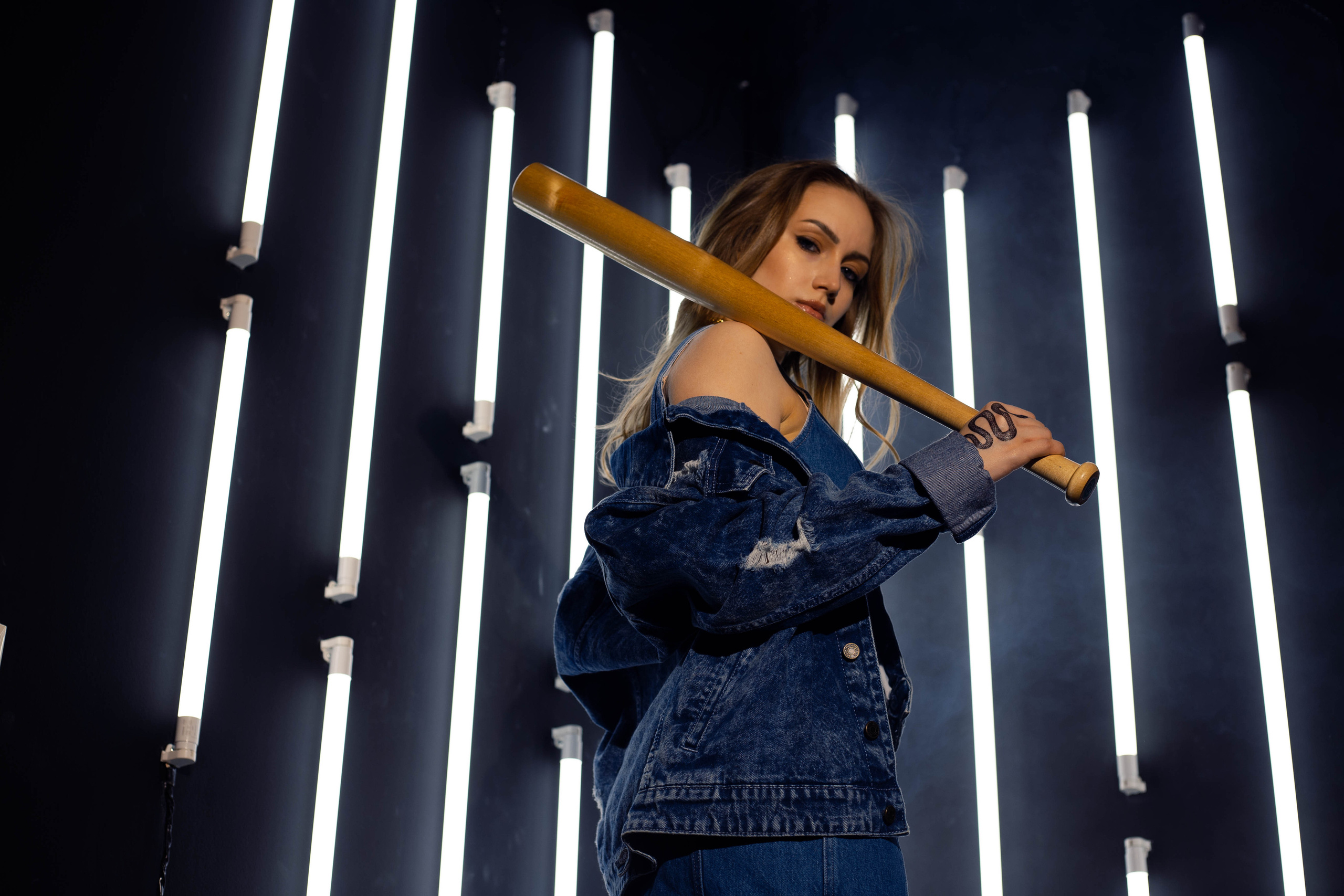 NEON | LIZA. Фотограф Абакумова Анастасия