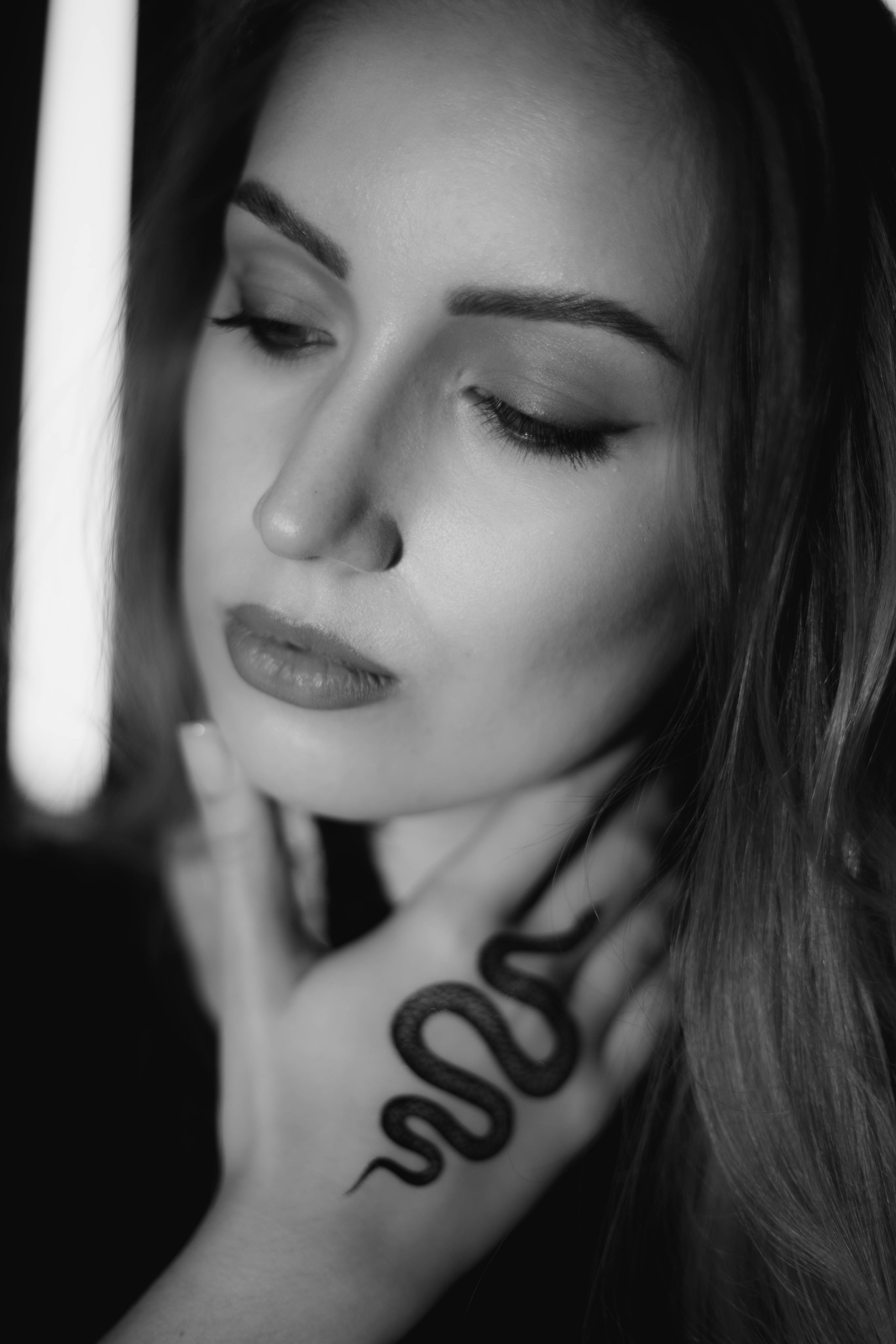 NEON | LIZA. Фотограф Абакумова Анастасия