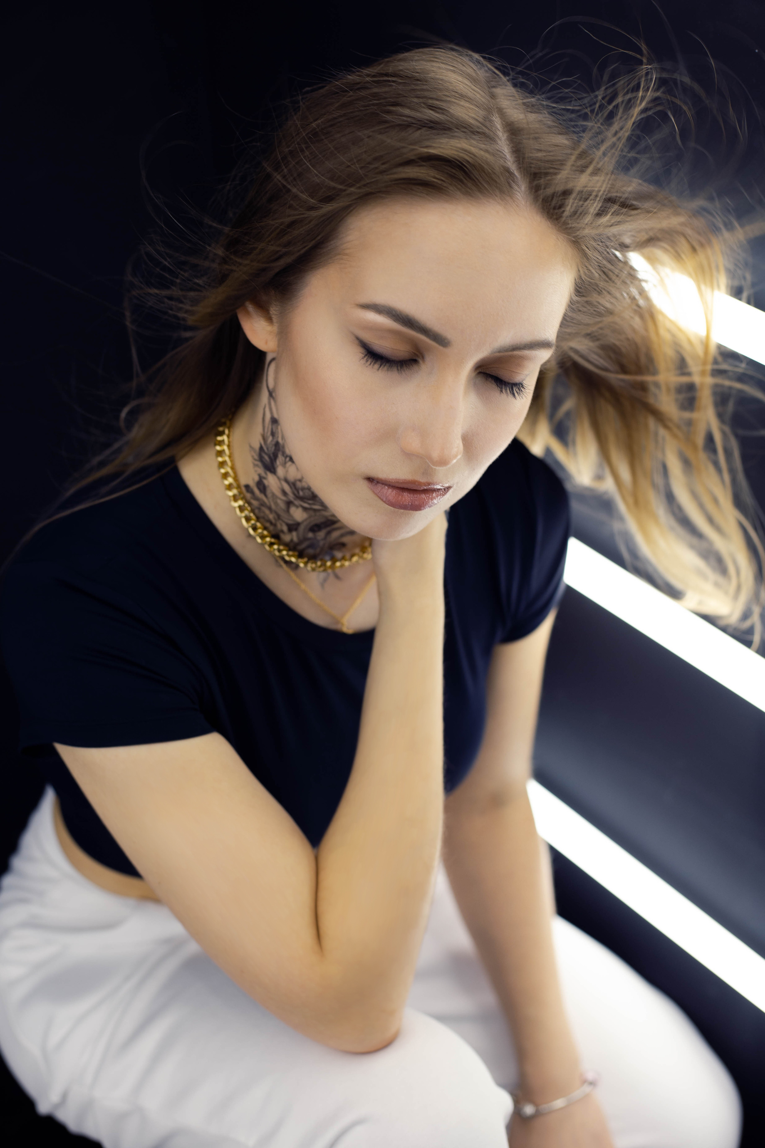 NEON | LIZA. Фотограф Абакумова Анастасия