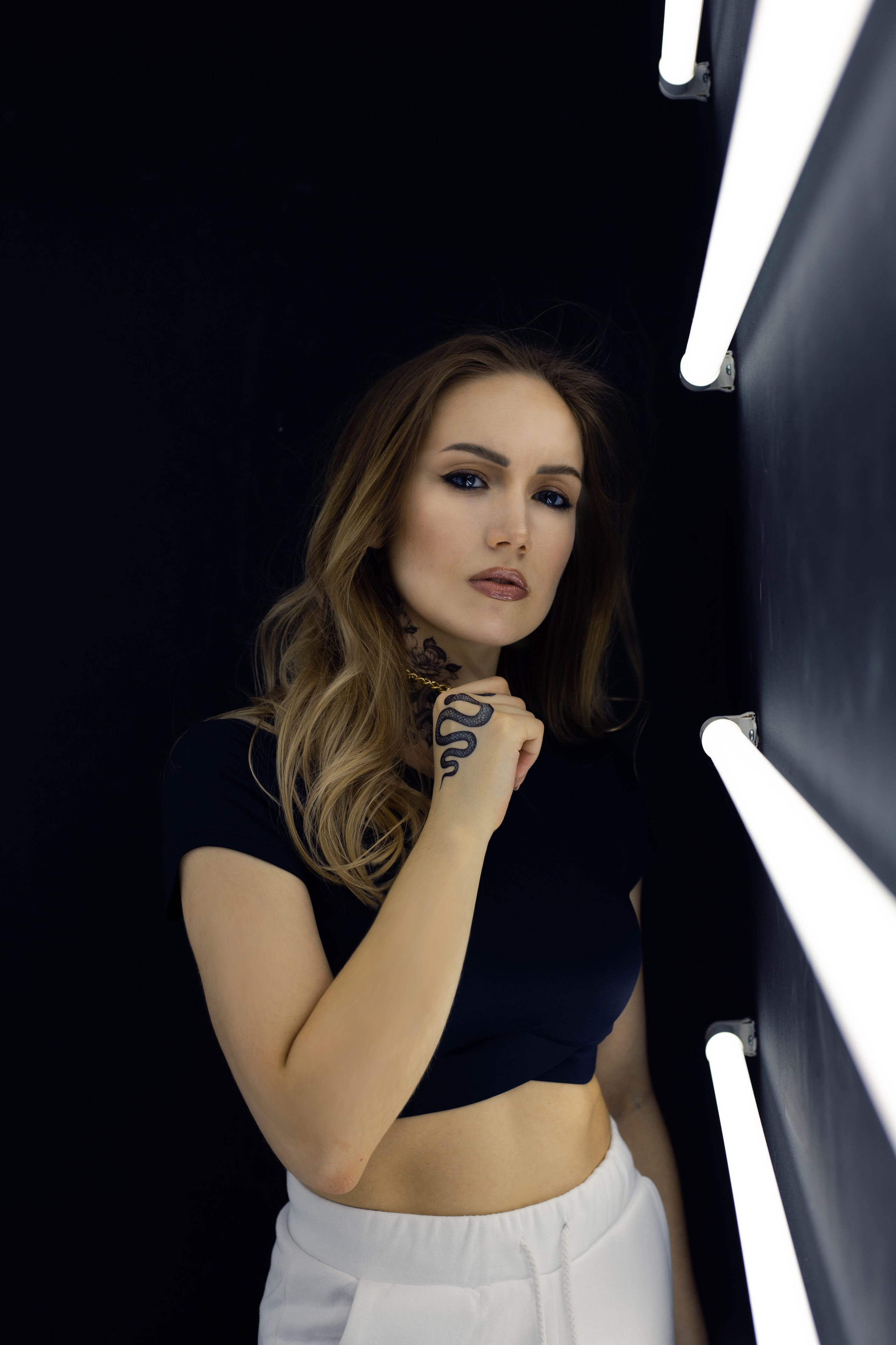 NEON | LIZA. Фотограф Абакумова Анастасия