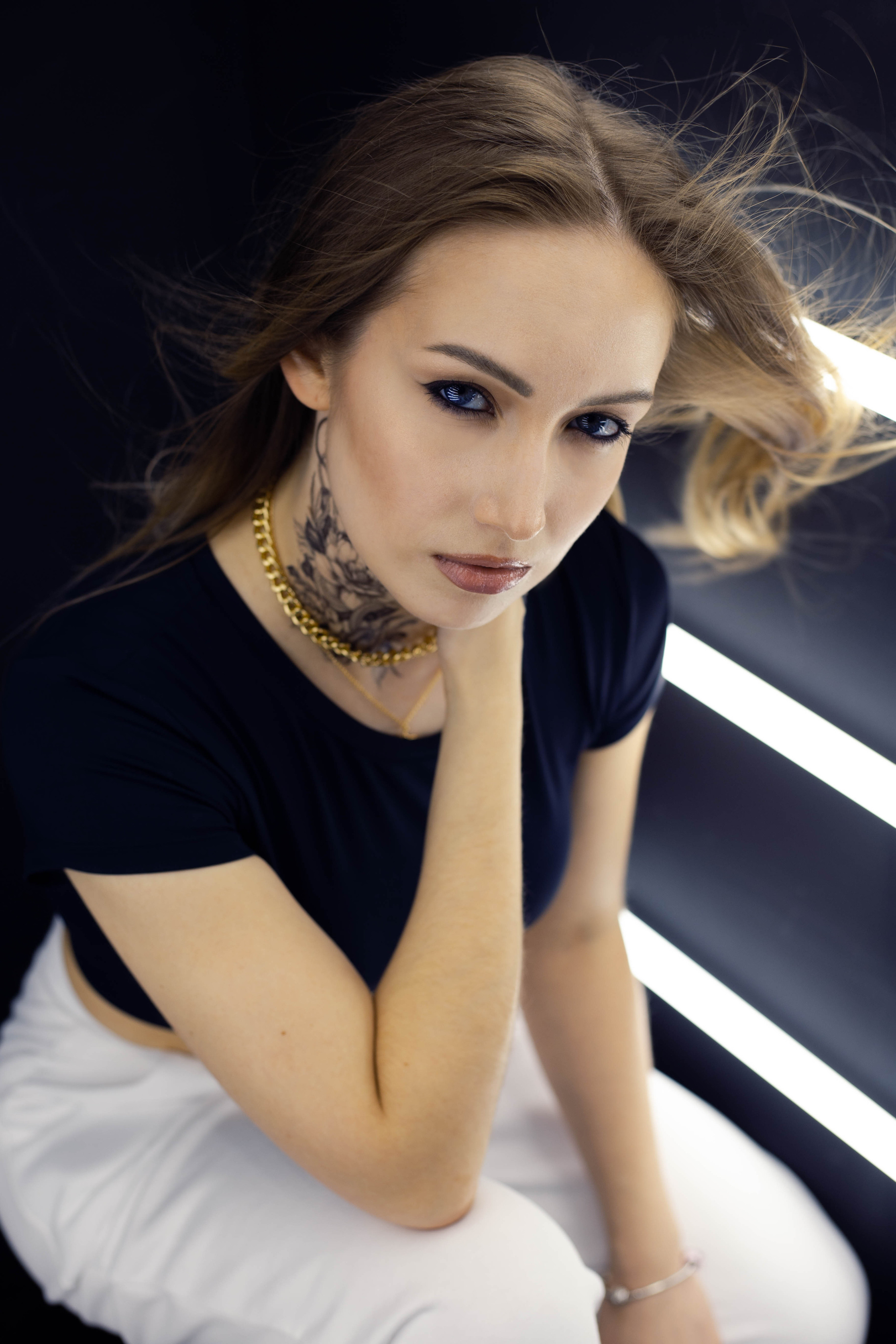 NEON | LIZA. Фотограф Абакумова Анастасия