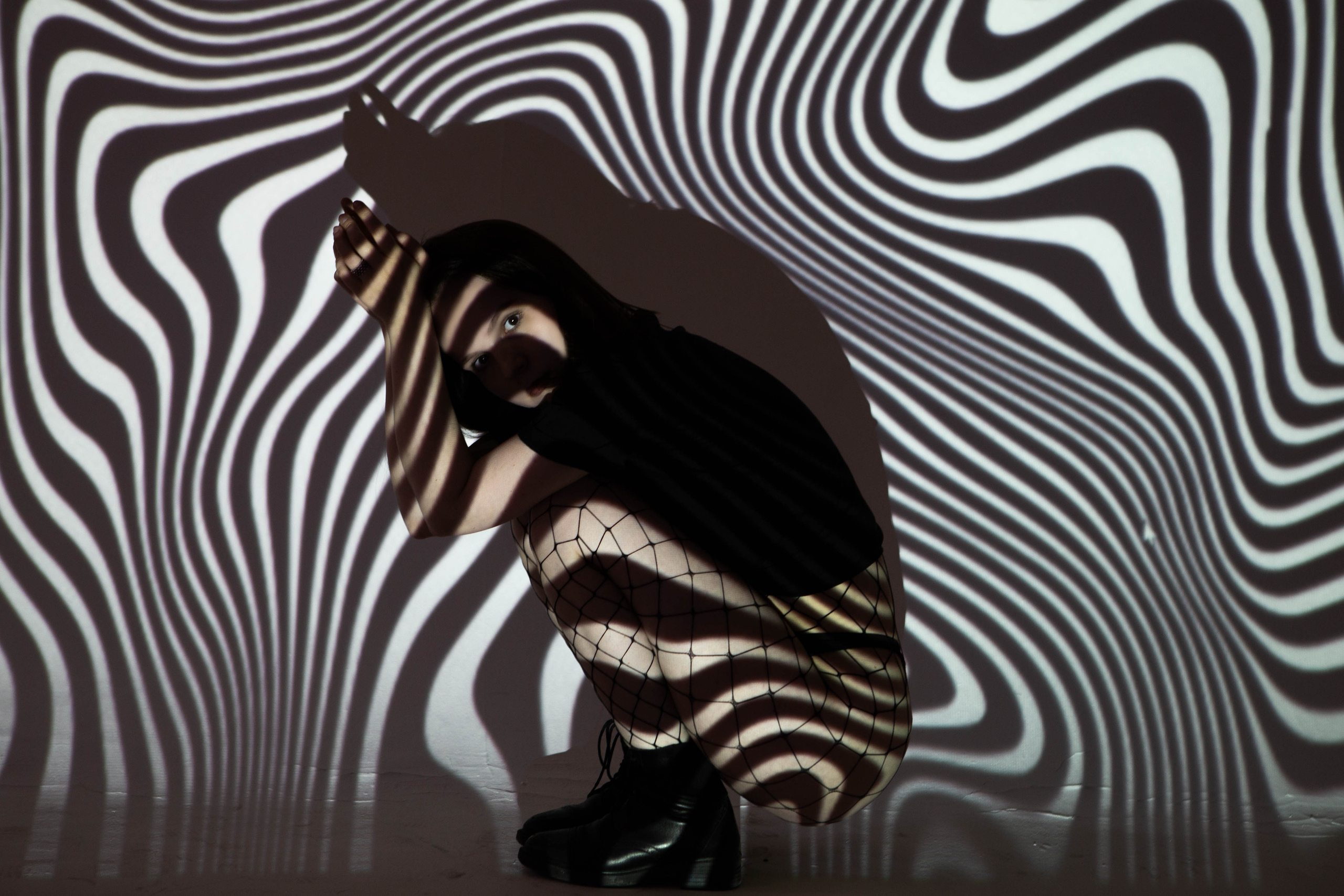 NEON PROJECTOR |KATE. Фотограф Абакумова Анастасия