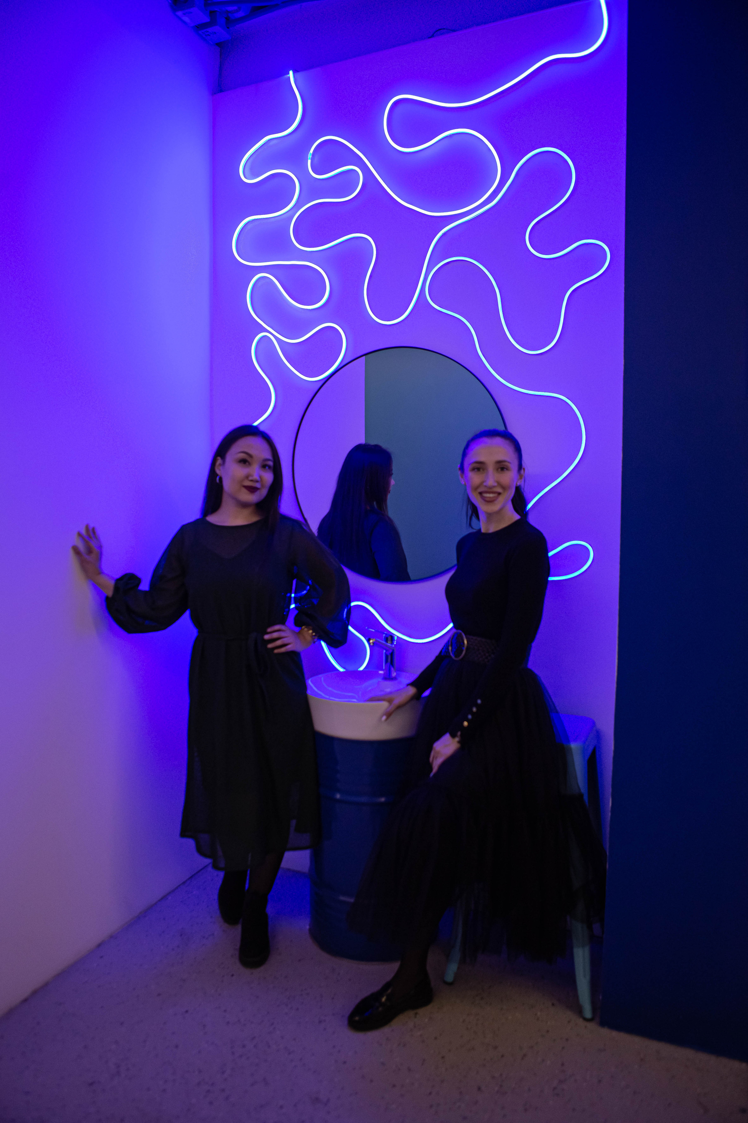 NEON | MATES CLUB NETWORKING. Фотограф Абакумова Анастасия