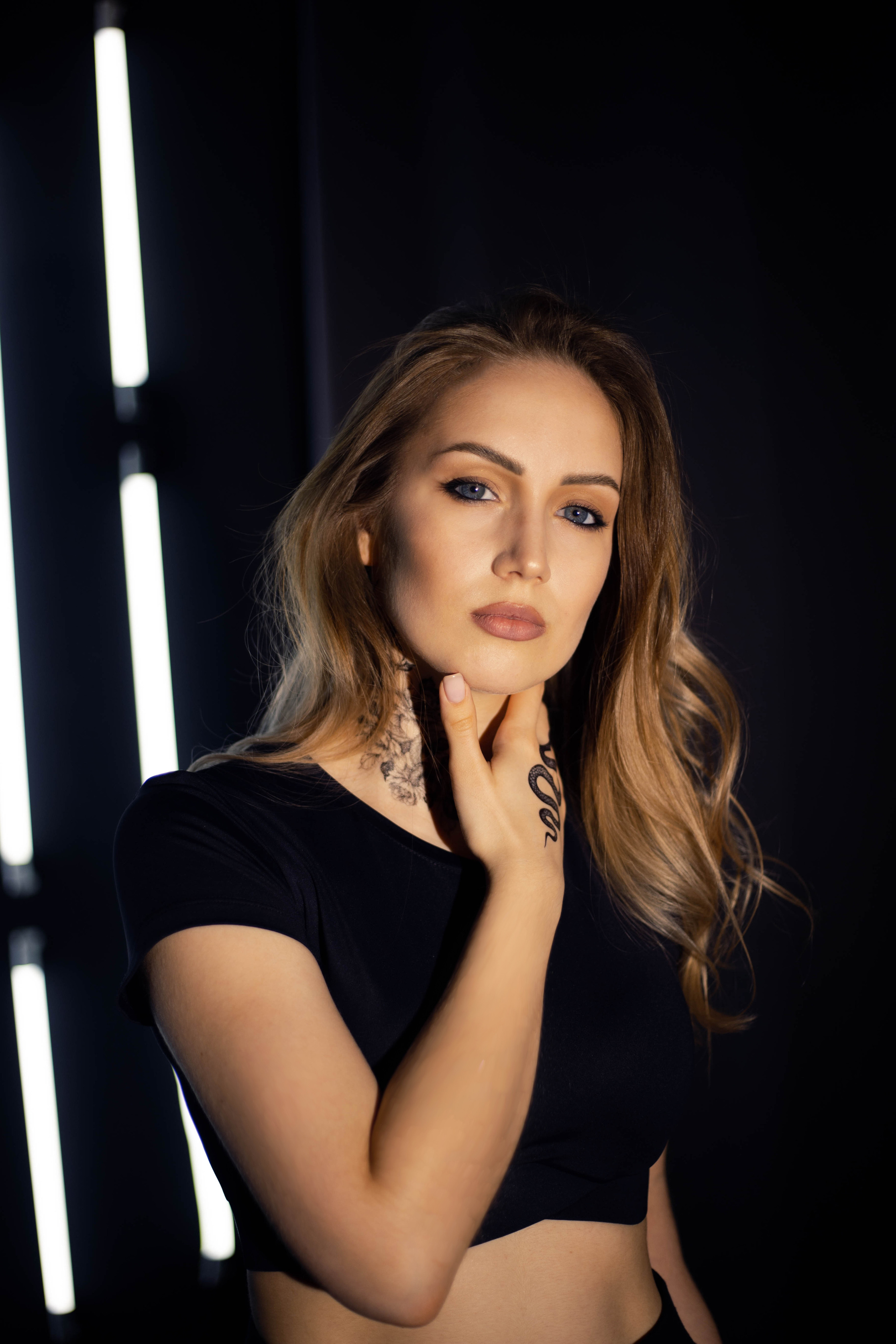 NEON | LIZA. Фотограф Абакумова Анастасия