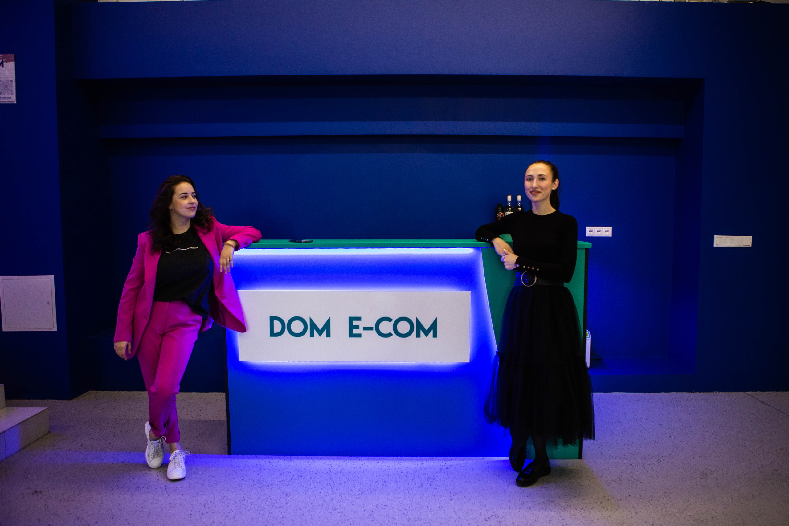 NEON | MATES CLUB NETWORKING. Фотограф Абакумова Анастасия