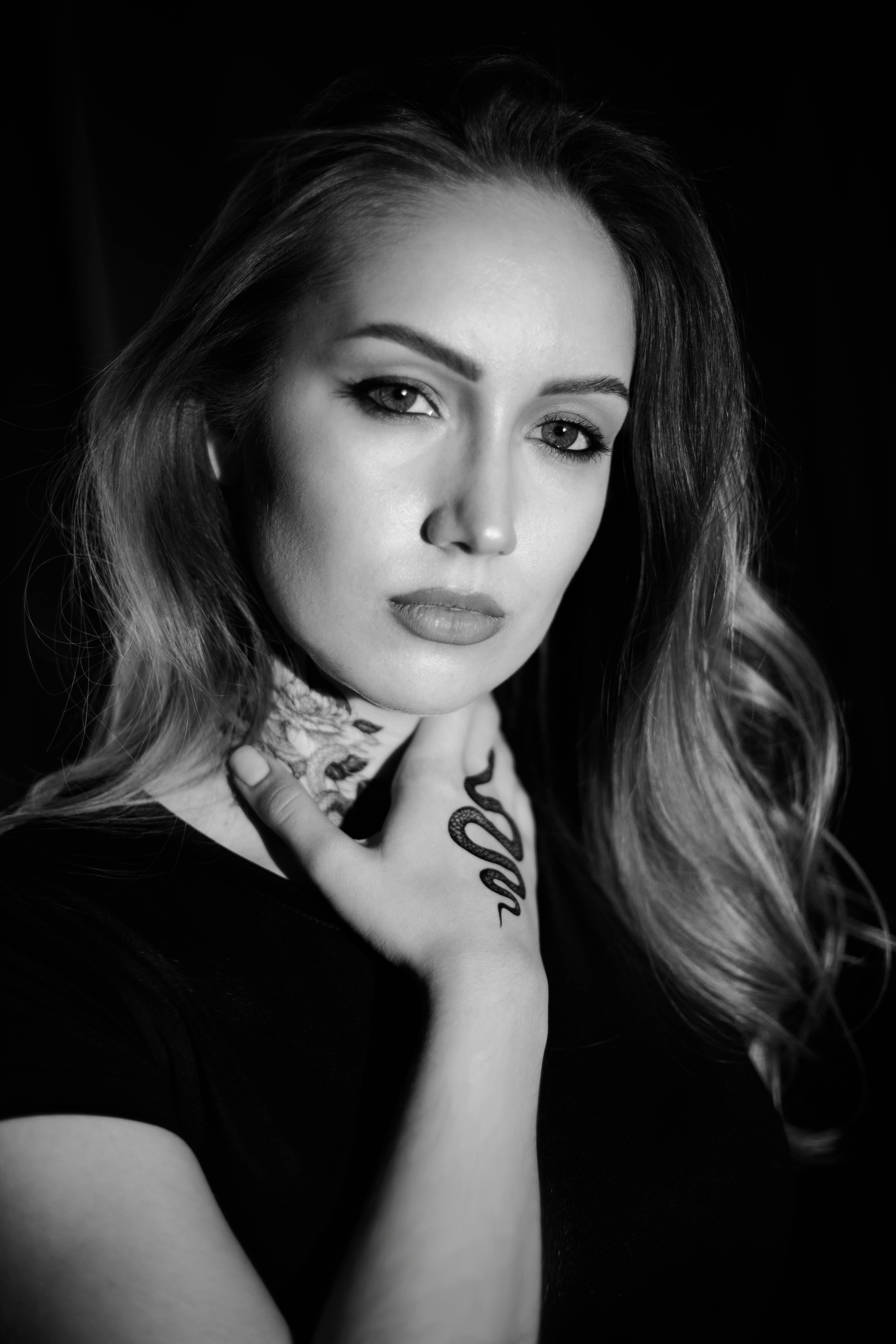 NEON | LIZA. Фотограф Абакумова Анастасия