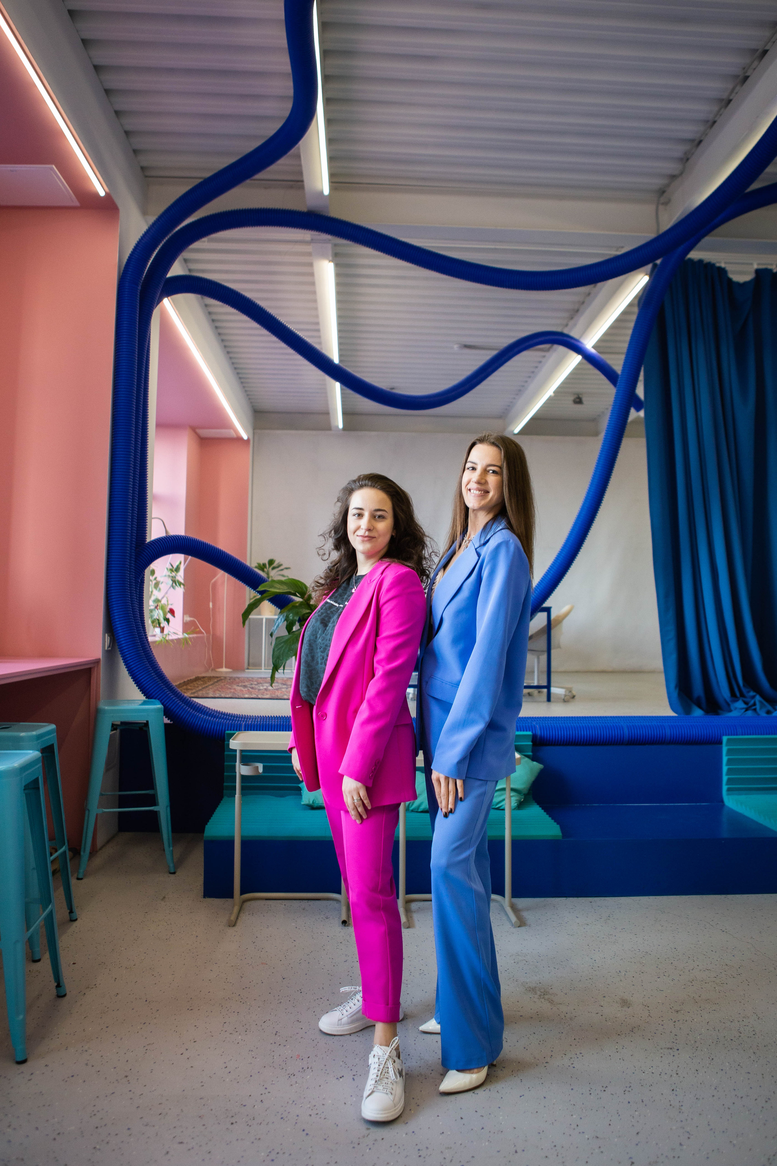 NEON | MATES CLUB NETWORKING. Фотограф Абакумова Анастасия