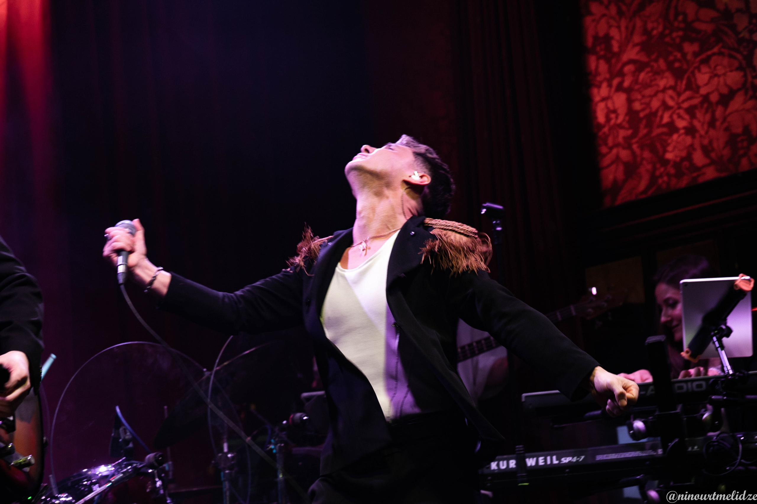 Сольный концерт Романа Исаева. Art photographer Nino