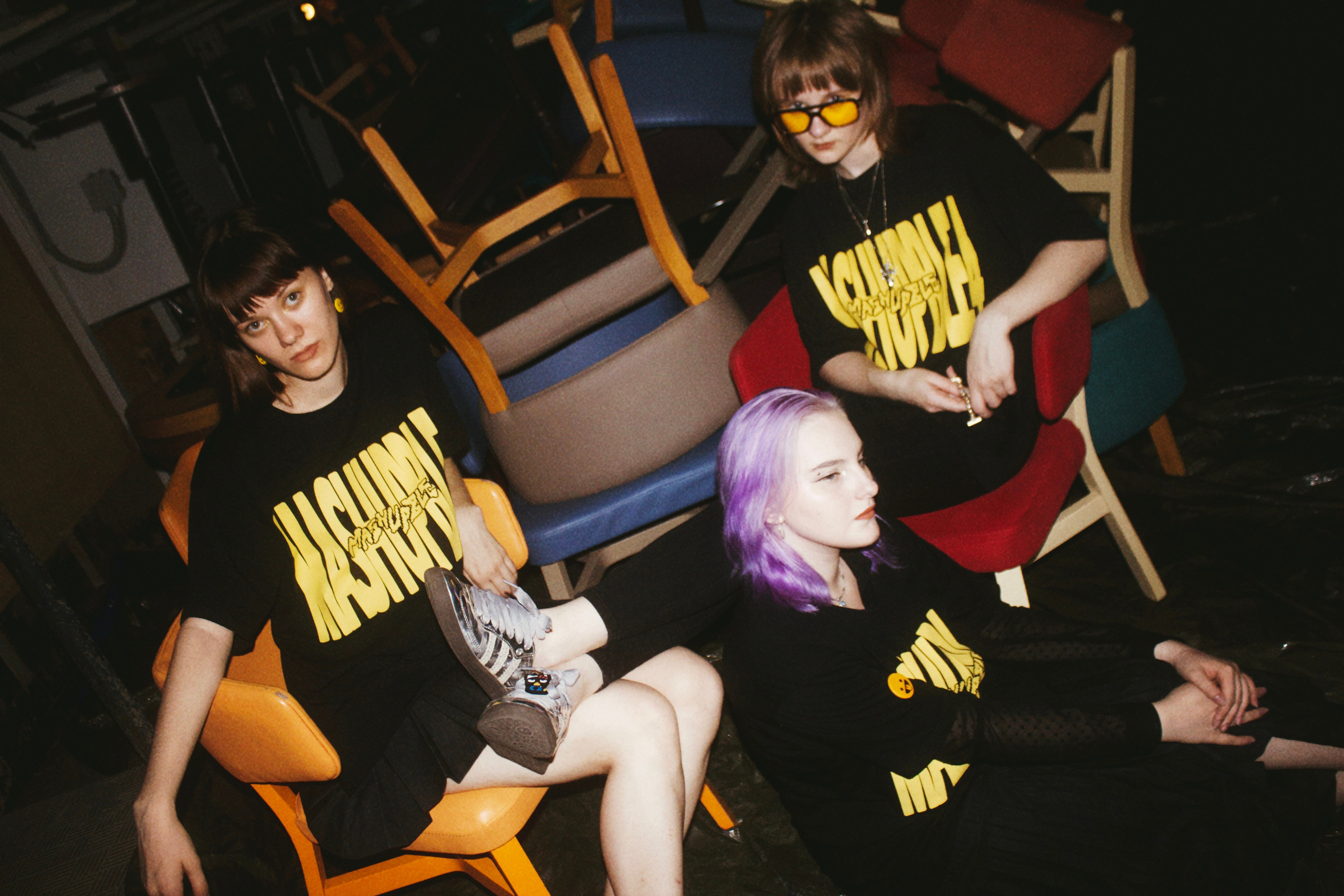 Съемка мерча MASHUPBLE. Концертный и портретный фотограф в Москве Соня Спросонья