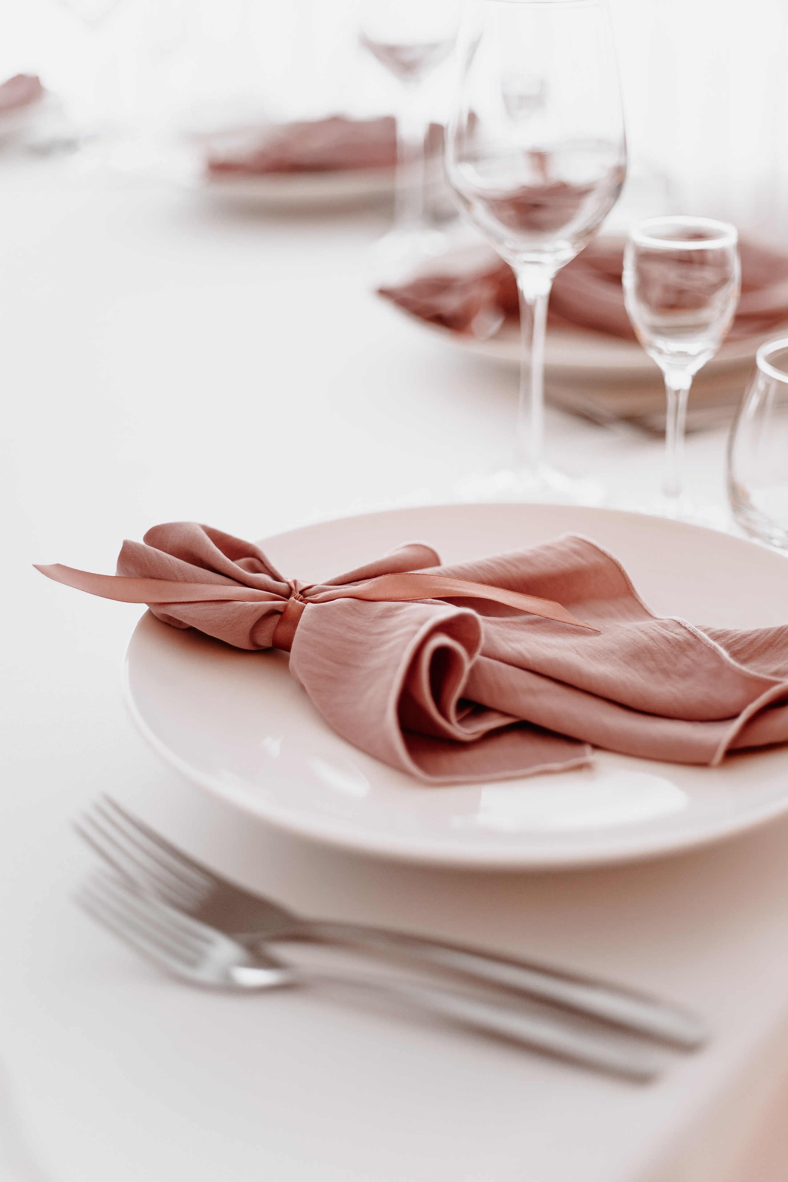 Соня и Степа. Виноградники Севастополя. Свадебный фотограф Наталья Балутутина. Россия-Европа-Мир