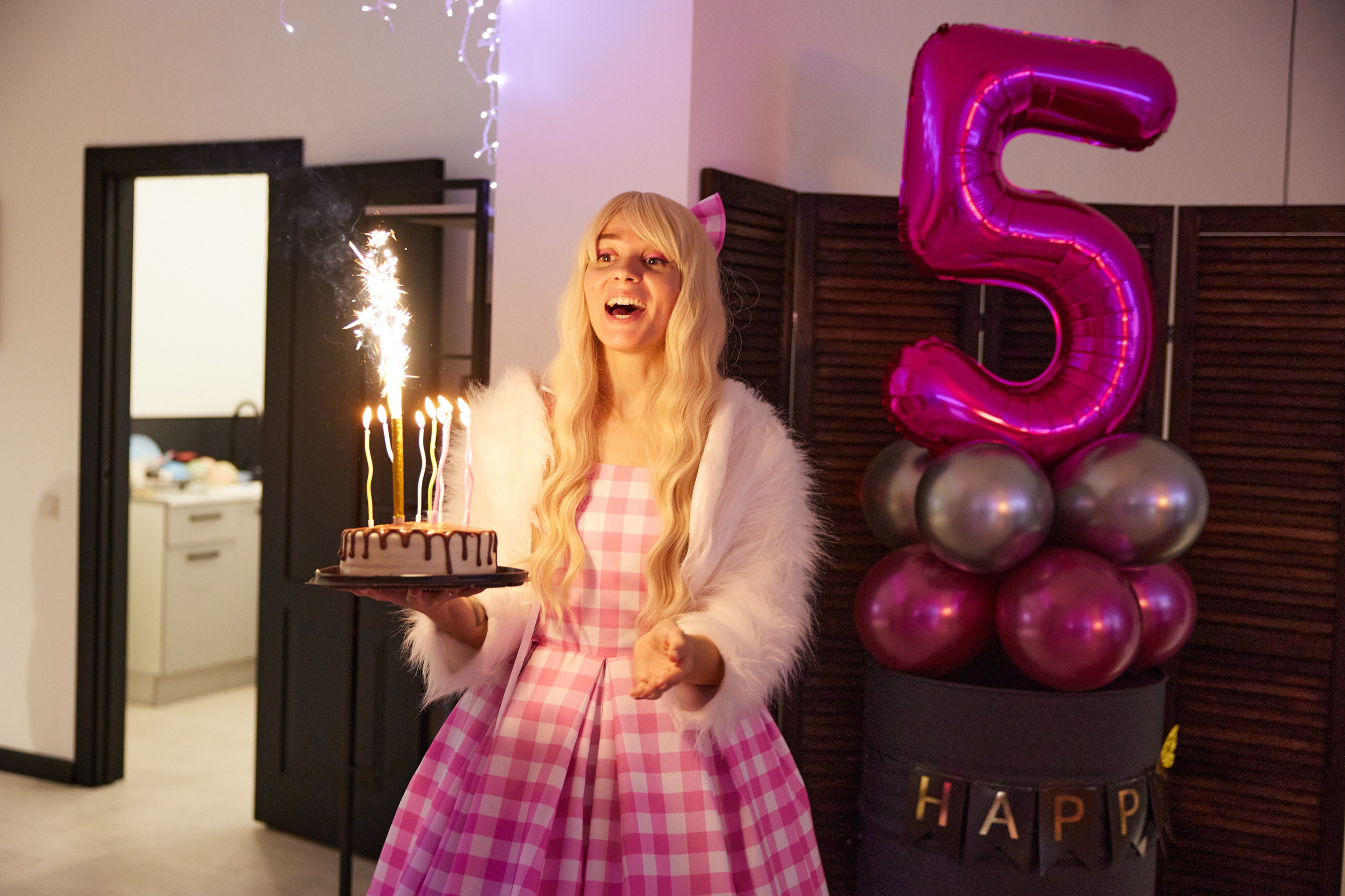 Студия праздников. Разножанровый Фотограф в Омске Артём Руднев