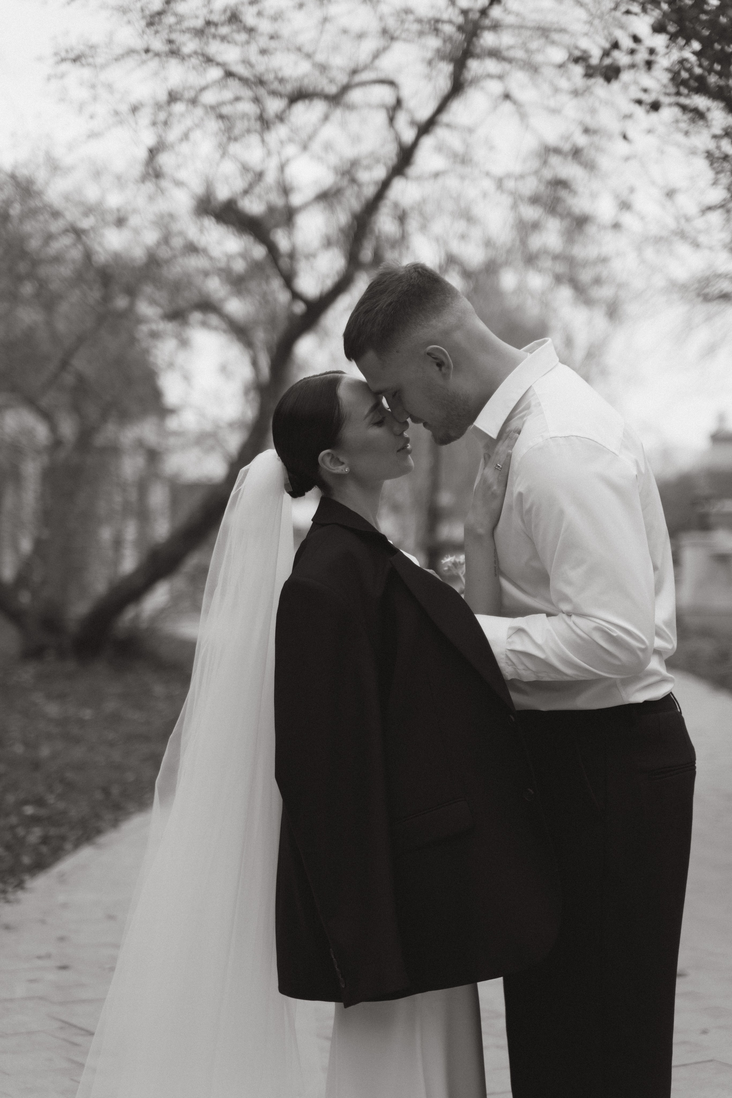 Даниил и Вивея. Свадебный фотограф Анастасия Хабарова в Новоуральске и Екатеринбурге