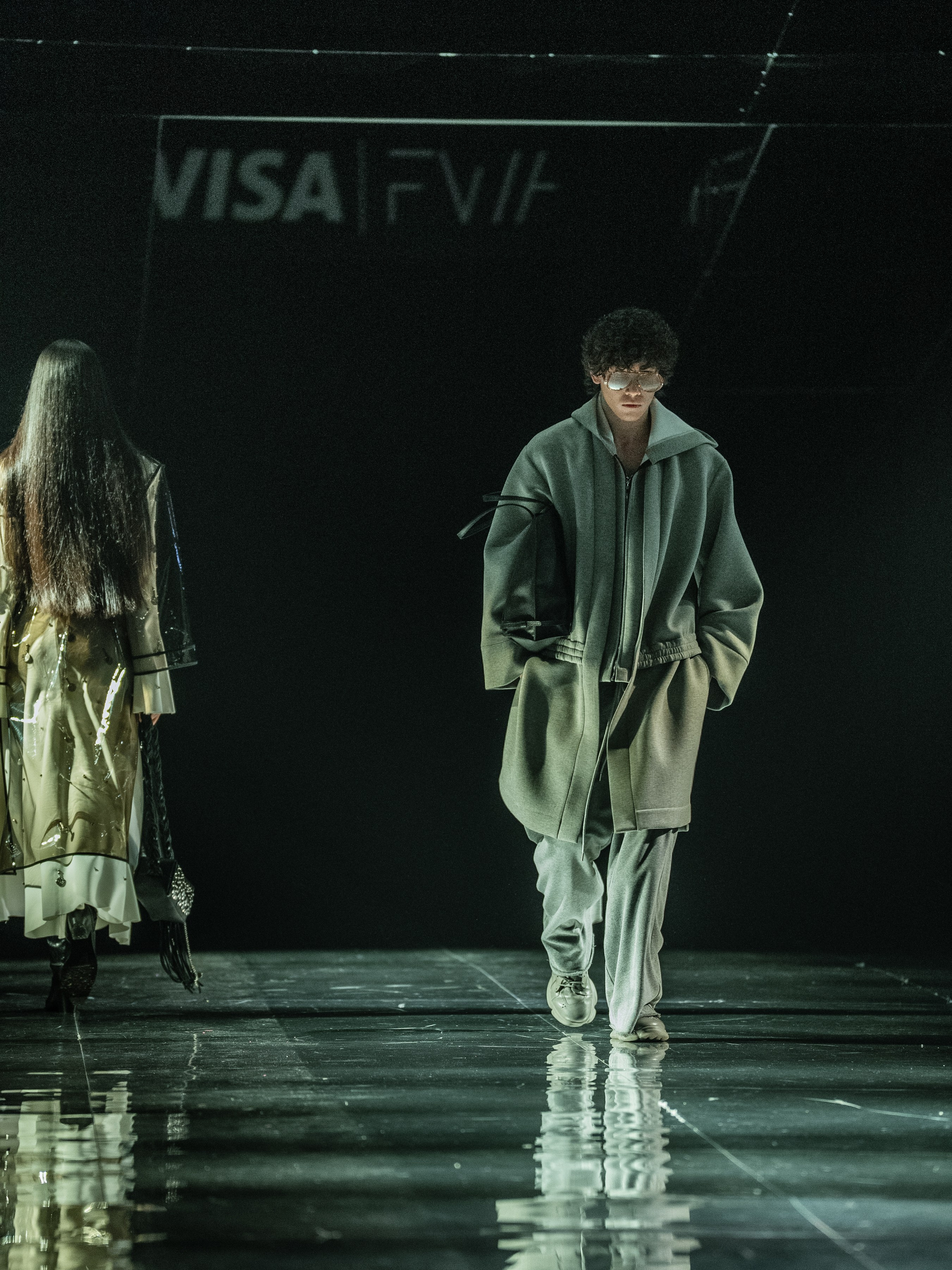 Visa Fashion Week Almaty Pre-Fall 2026 April Leonid Zherebtsov. Сайт Алматинского НЮ АРТ, будуар и фэшн фотографа Дениса Карпенко