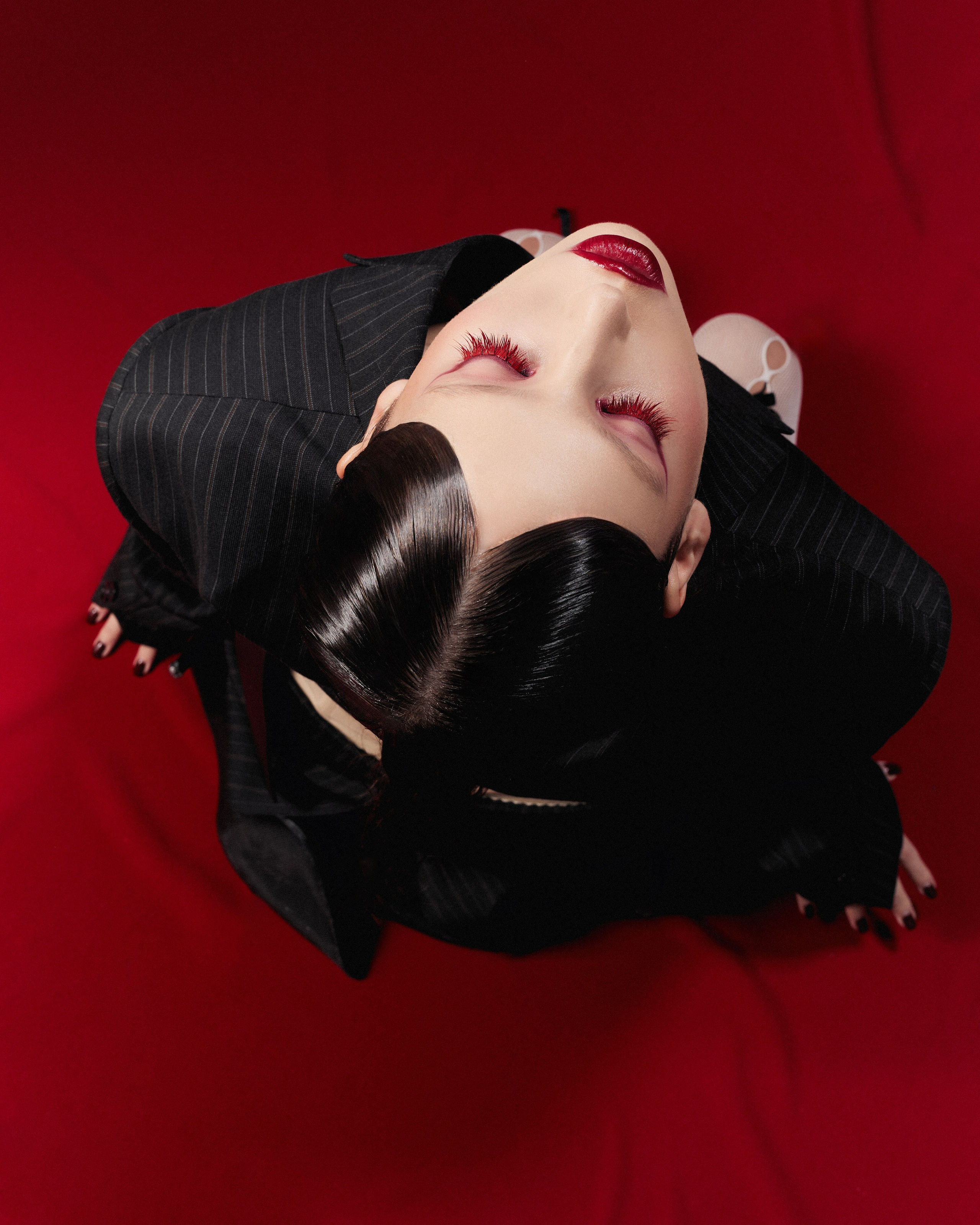 Vampire / art. Влада Зюзина — adalwzet posmotri — коммерческий фотограф в Москве — портретный фотограф, фотограф для брендов